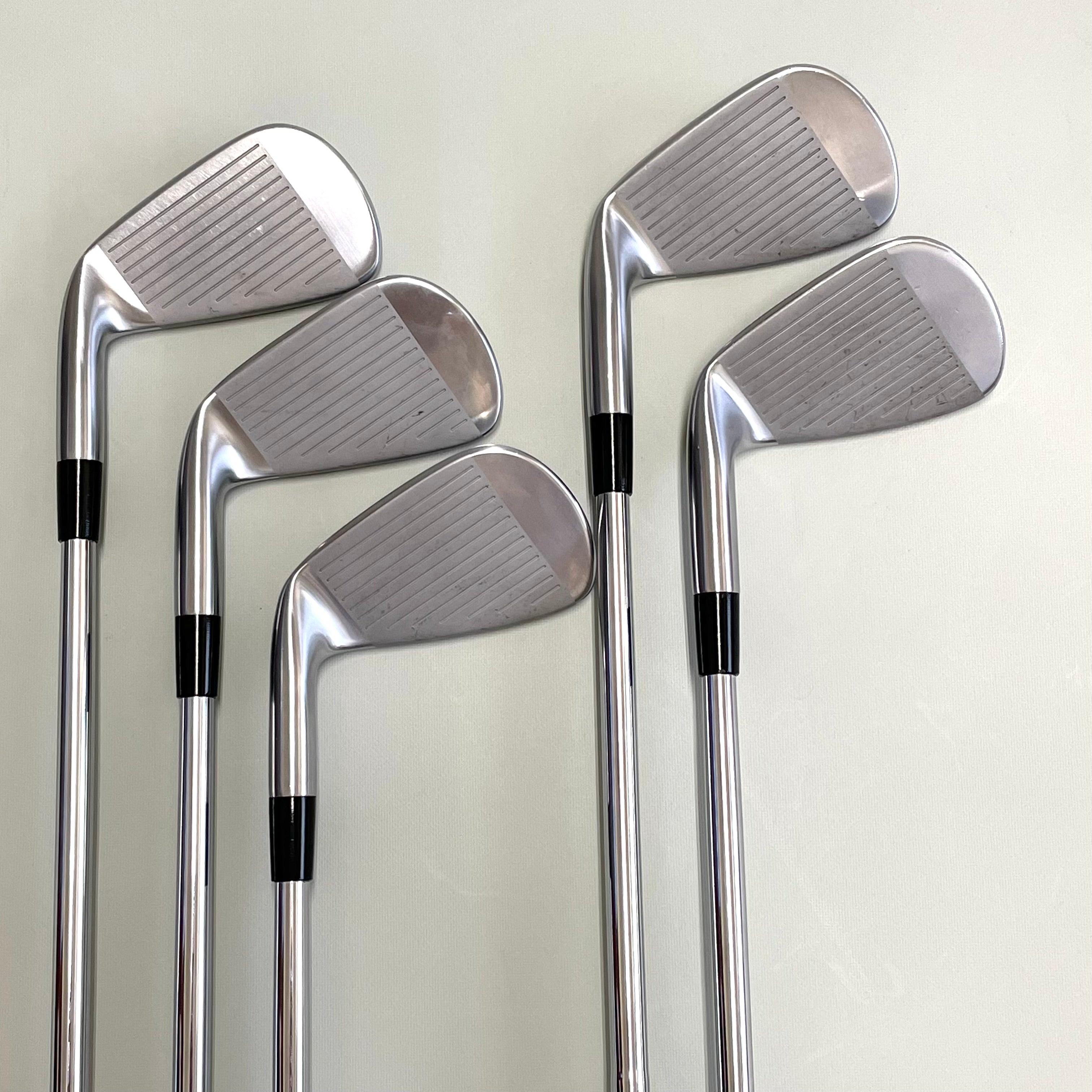 【送料無料】_ MIZUNO_(ミズノ)_MizunoPro 225アイアン _#6〜PW 5本セット _特注EX TOUR ISSUE装着_ 中古品