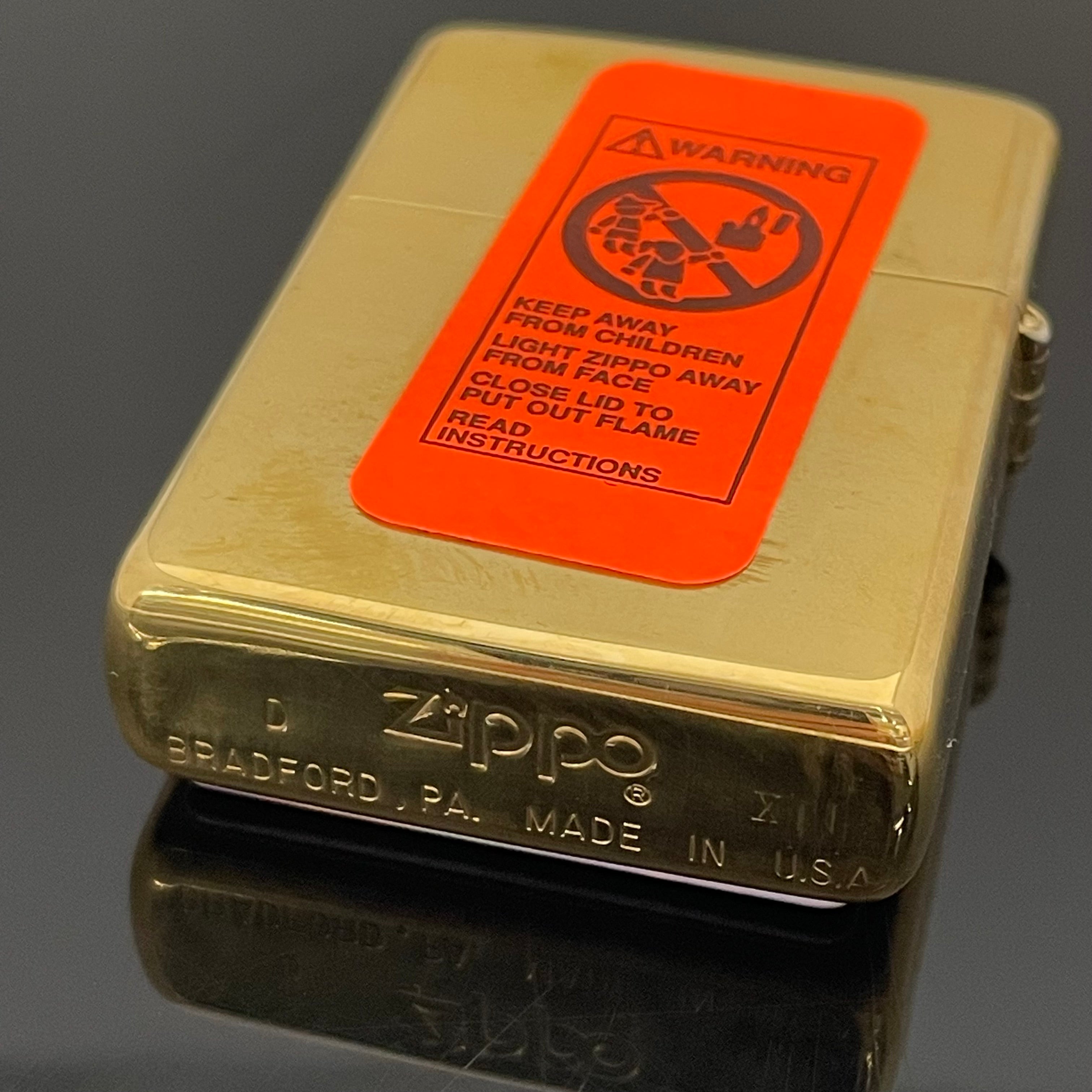 【送料無料】_ Zippo_(ジッポ)_オイルライター _MYSTERIES OF THE_ FOREST_ 未使用品