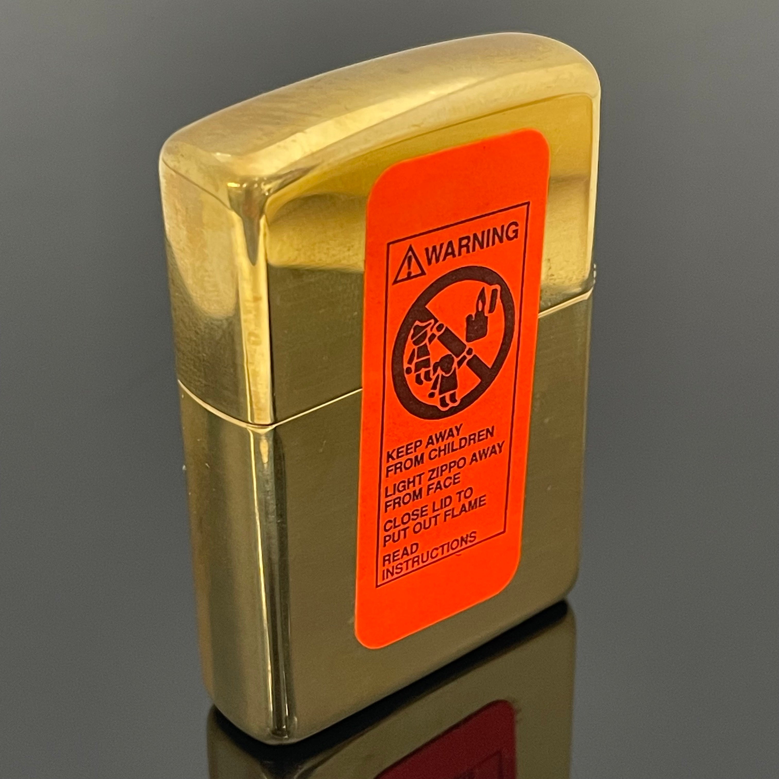 【送料無料】_ Zippo_(ジッポ)_オイルライター _MYSTERIES OF THE_ FOREST_ 未使用品