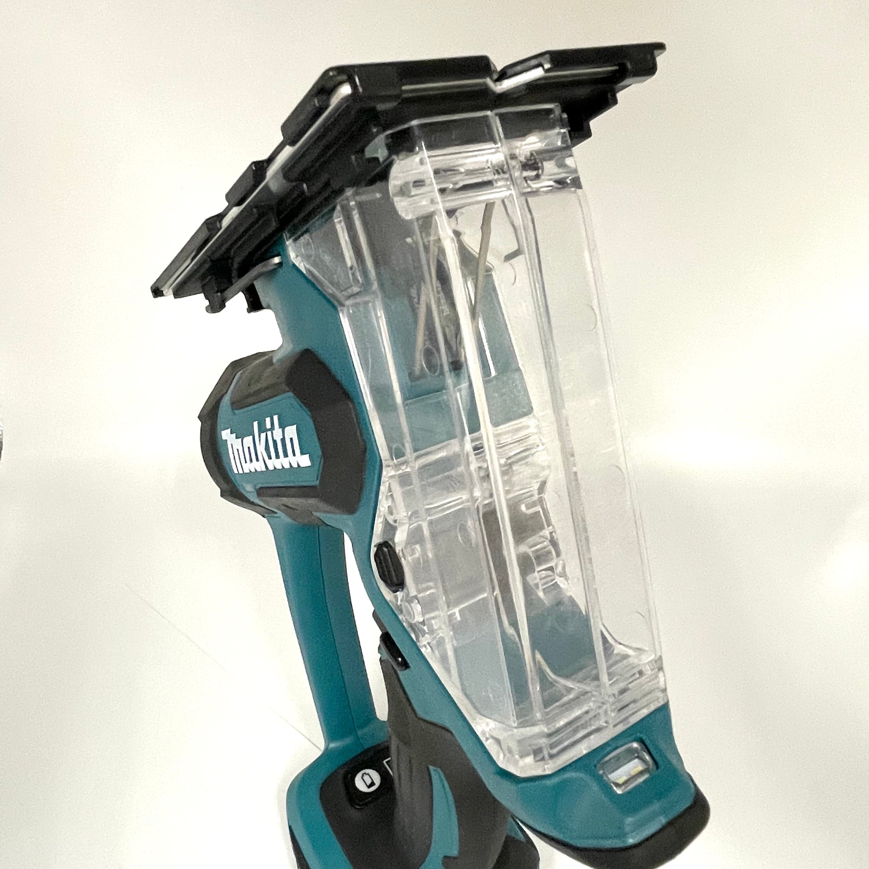 【送料無料】_ makita_(マキタ)_充電式ボードカッタ_SD180DZ(バッテリ.充電器別売)_中古品