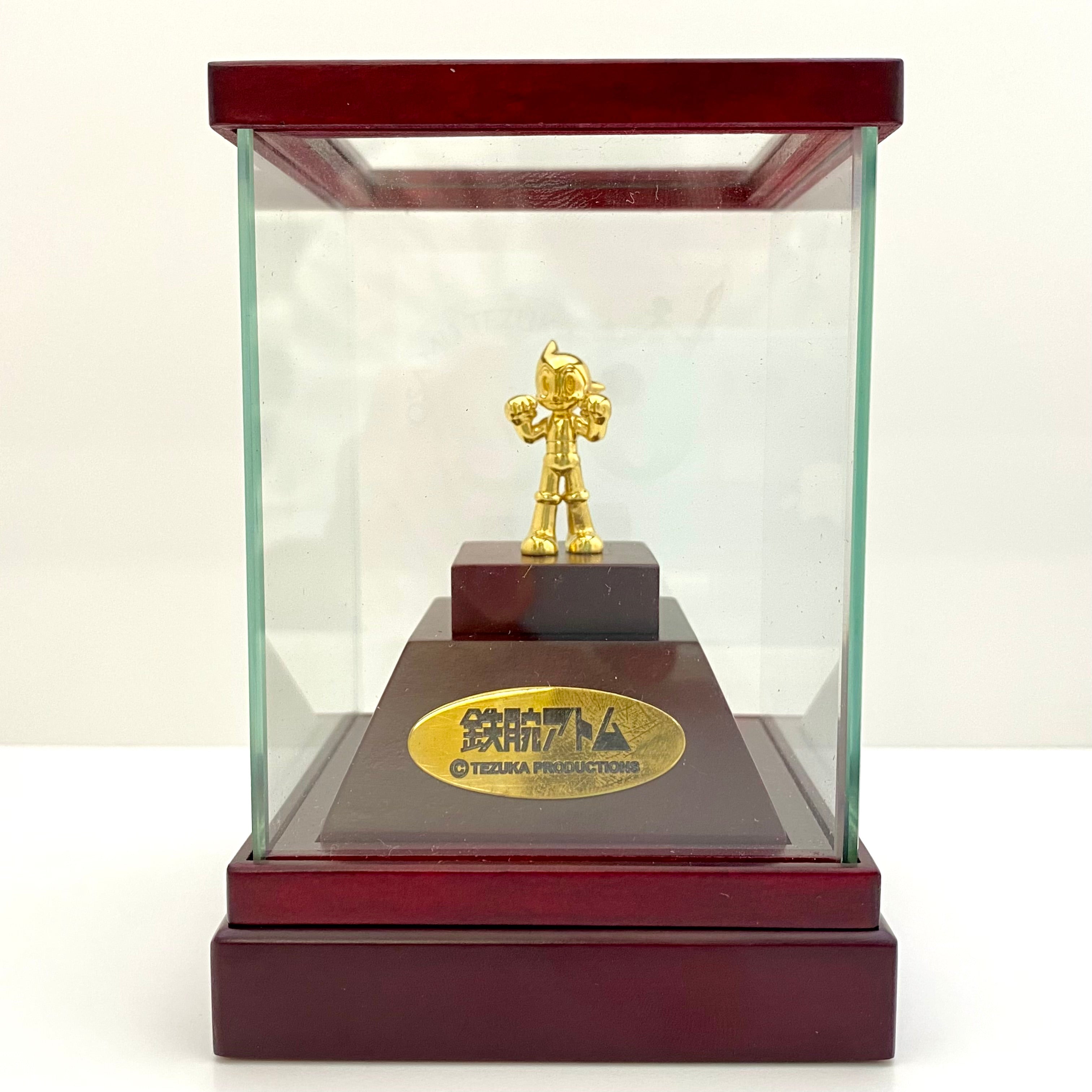 【送料無料】手塚プロダクション_手塚治虫 生誕90周年記念_鉄腕アトム K24 純金フィギュア_90体限定 ディスプレイフレーム付き_中古品