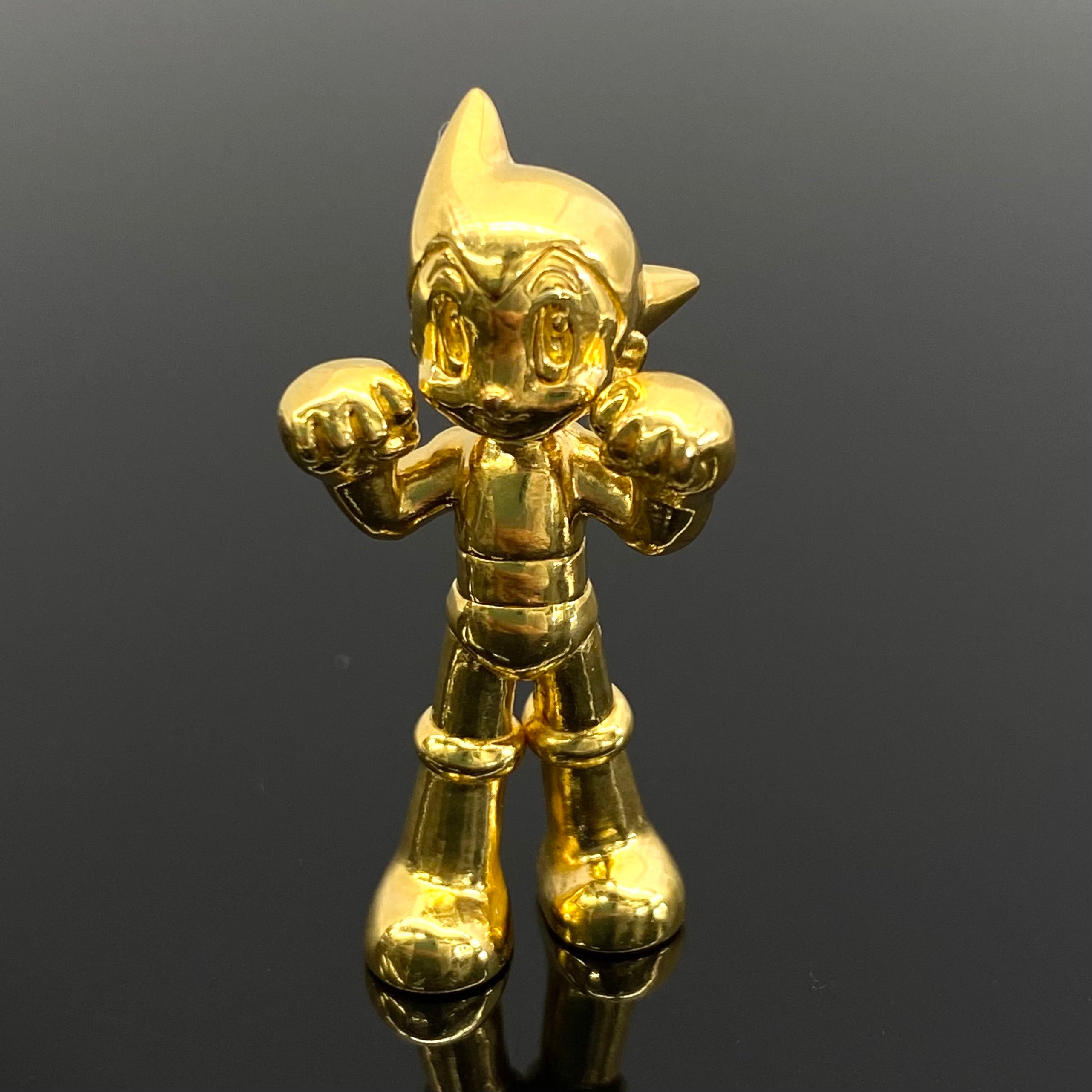 【送料無料】手塚プロダクション_手塚治虫 生誕90周年記念_鉄腕アトム K24 純金フィギュア_90体限定 ディスプレイフレーム付き_中古品