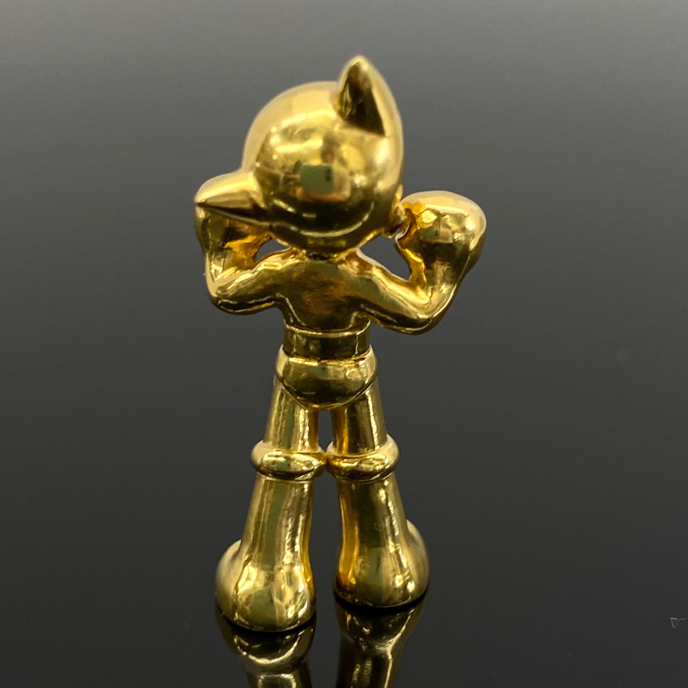 【送料無料】手塚プロダクション_手塚治虫 生誕90周年記念_鉄腕アトム K24 純金フィギュア_90体限定 ディスプレイフレーム付き_中古品