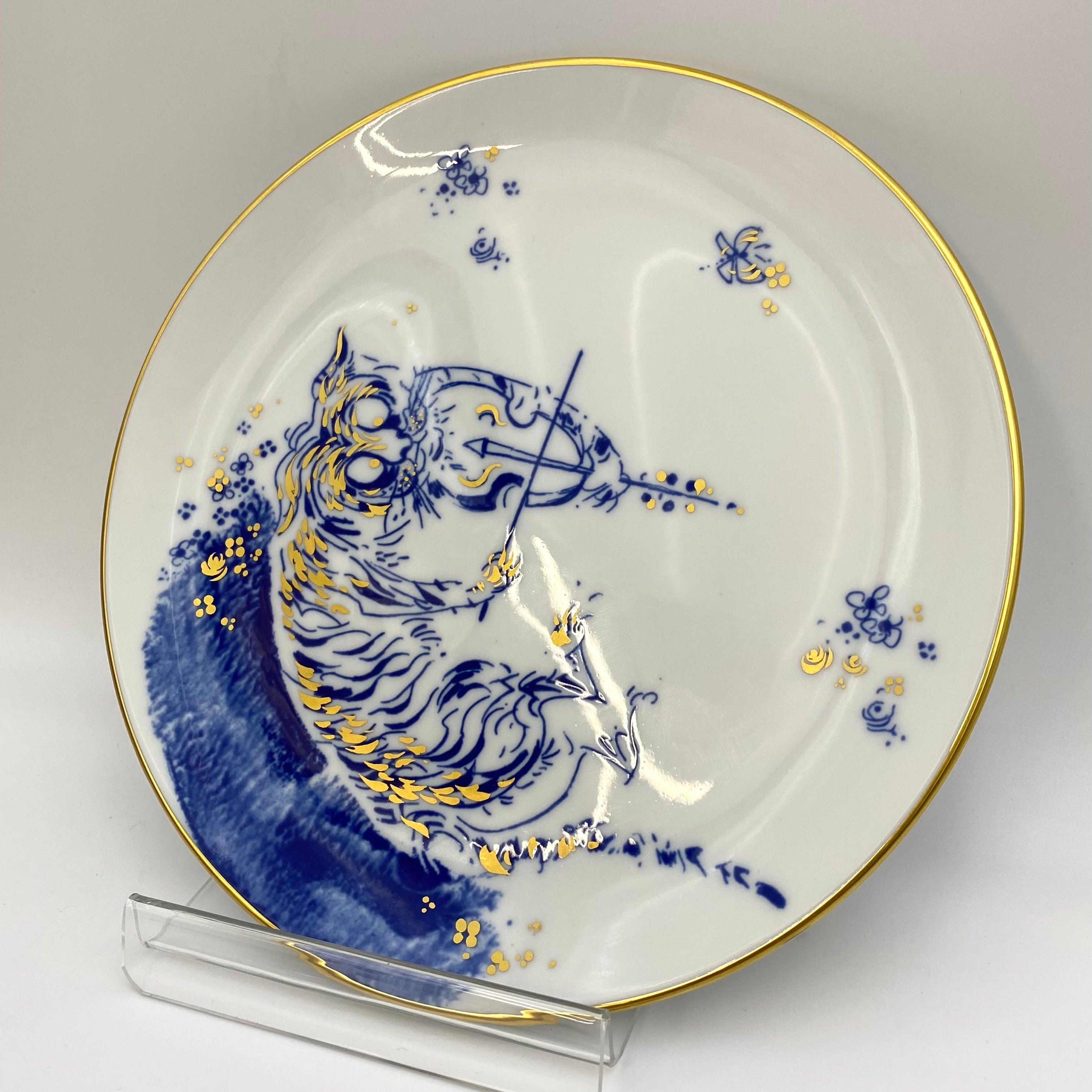 【送料無料】_Meissen_(マイセン)_干支プレート 1998年 虎_「ほろ酔い気分で楽器を弾く動物」_中古品