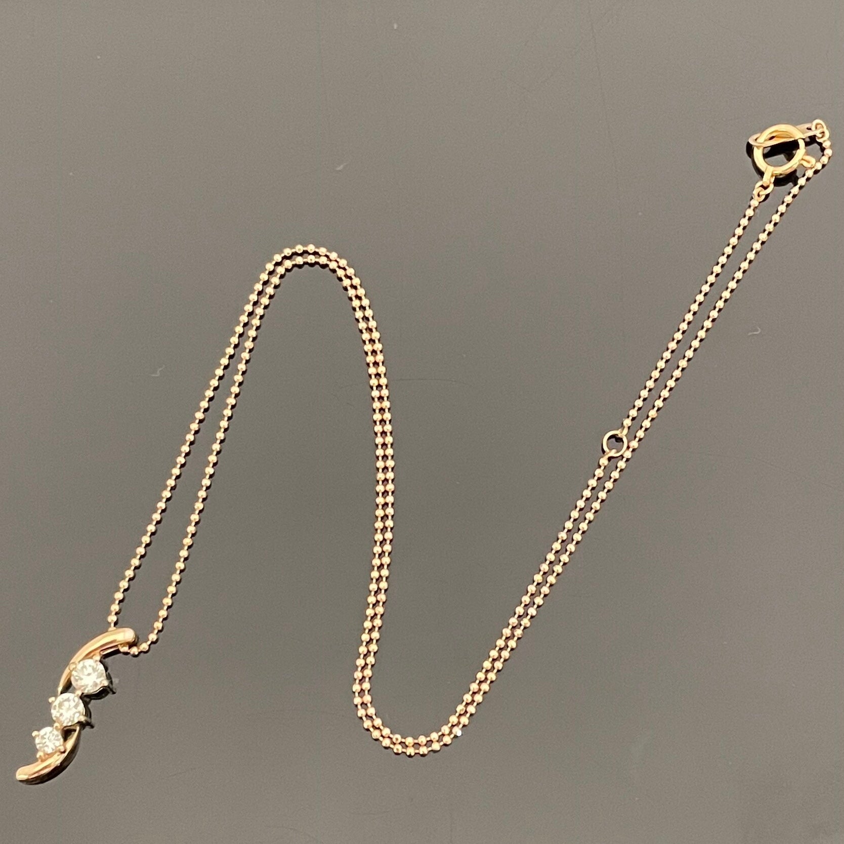 【送料無料】_ ノンブランド _K18ダイヤモンドネックレス_ FD0.37ct/3.1g_ 中古品
