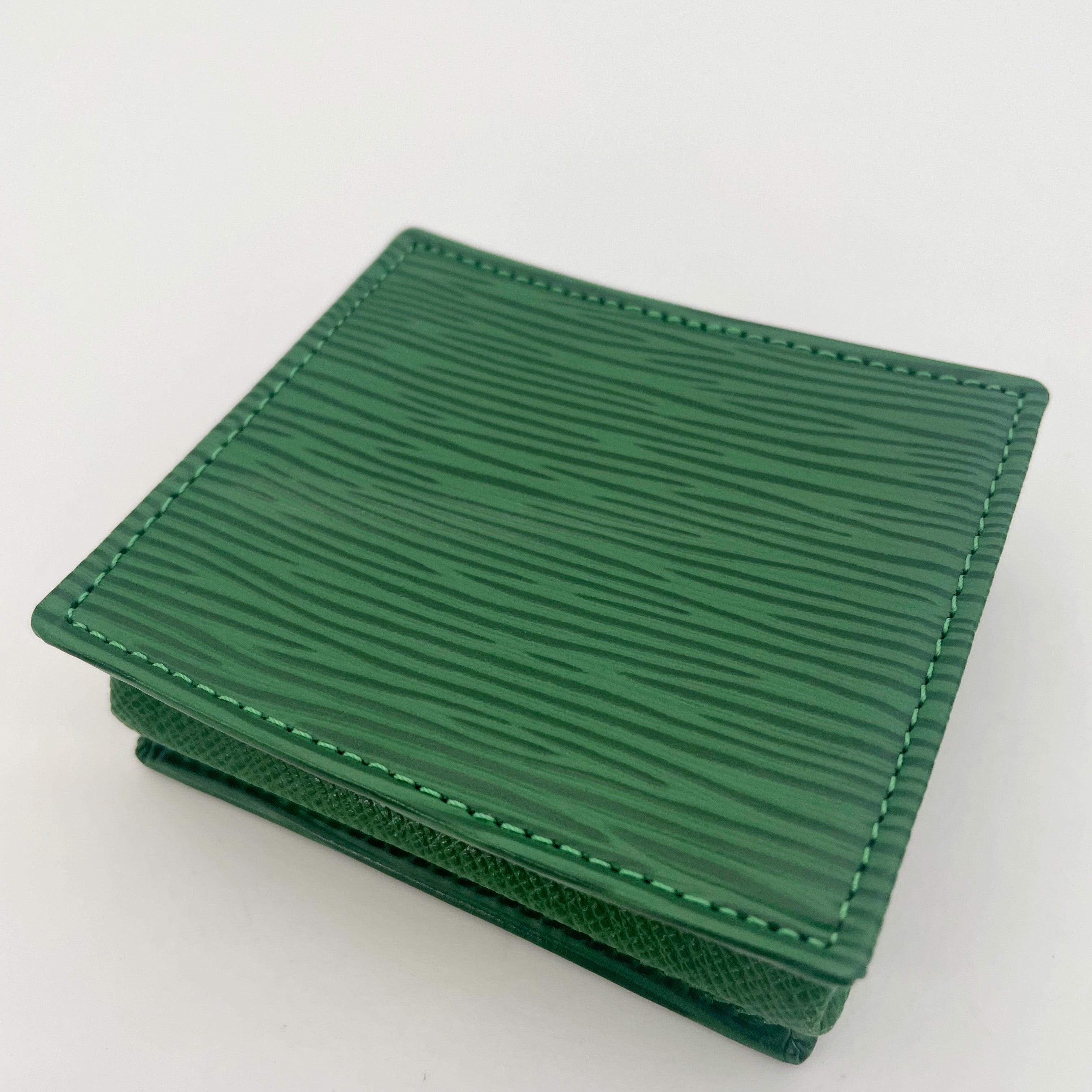【送料無料】_ LOUIS VUITTON_(ルイヴィトン)_ポルトモネ ボワット _エピ ボルネオグリーン_コインケース M63694 _中古品