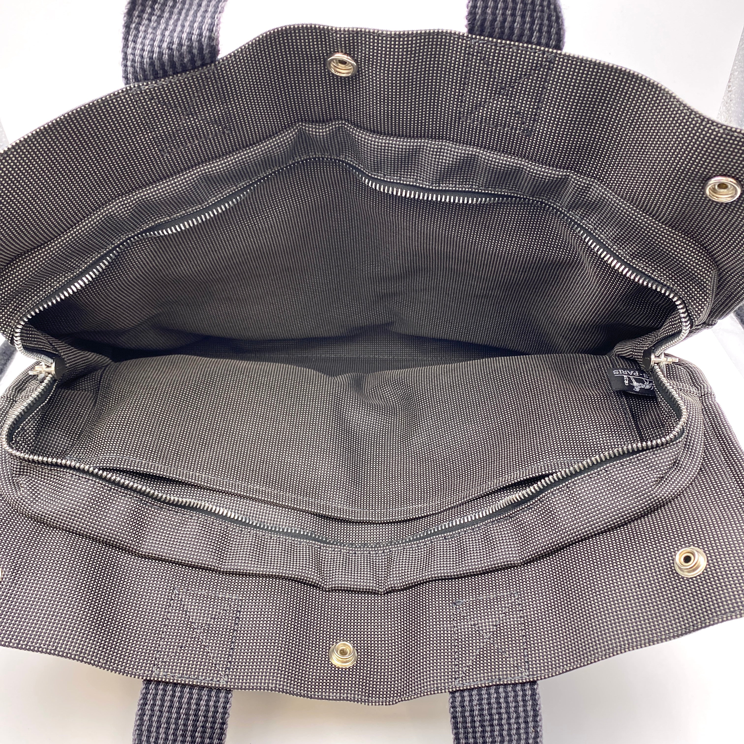 【送料無料】_ HERMES_(エルメス)_エールライン トート MM _キャンバス グレー_ 中古品