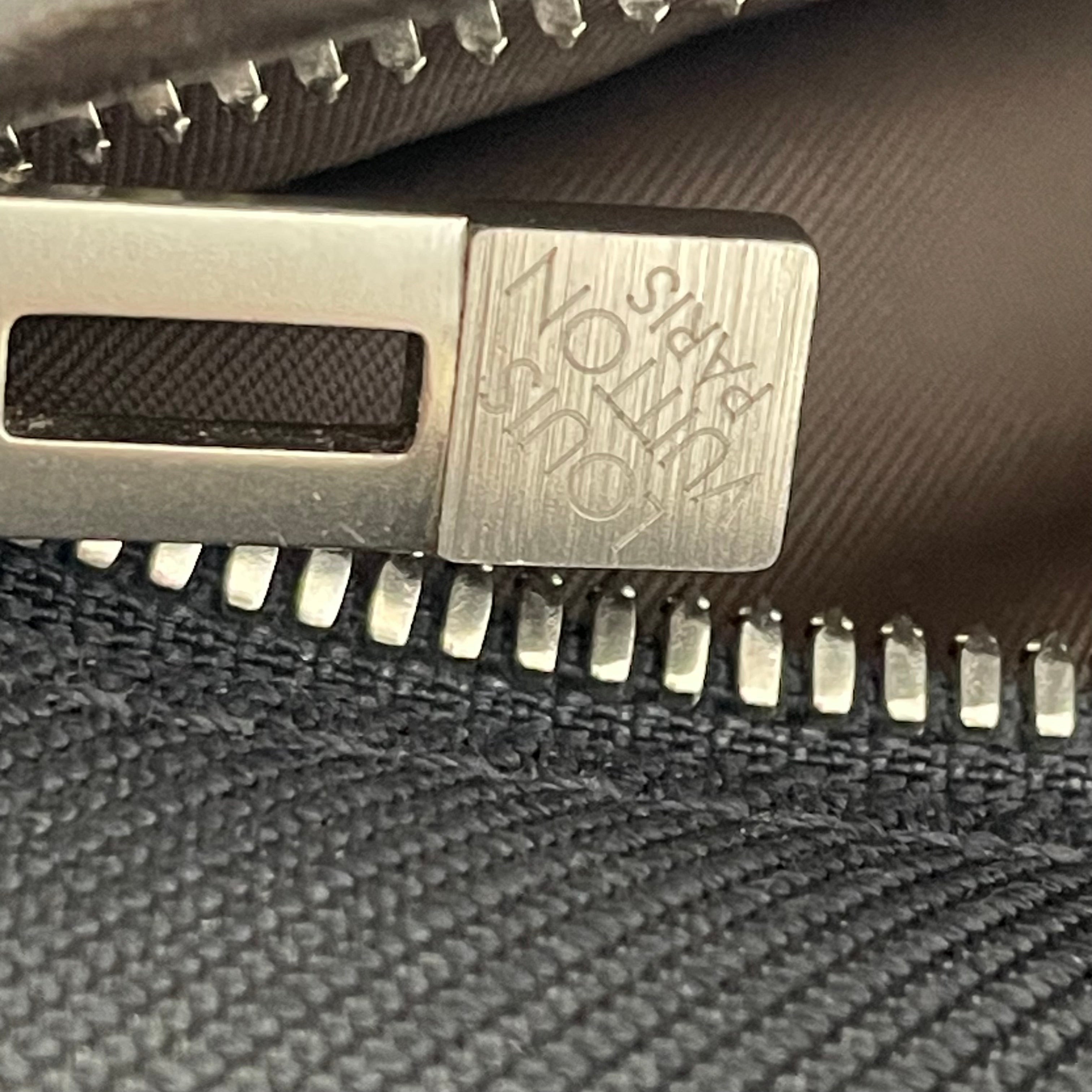 LOUIS VUITTON _（ルイヴィトン）_ダミエ ジェアン _アクロバット _M93620 _メンズボディバッグ_中古品