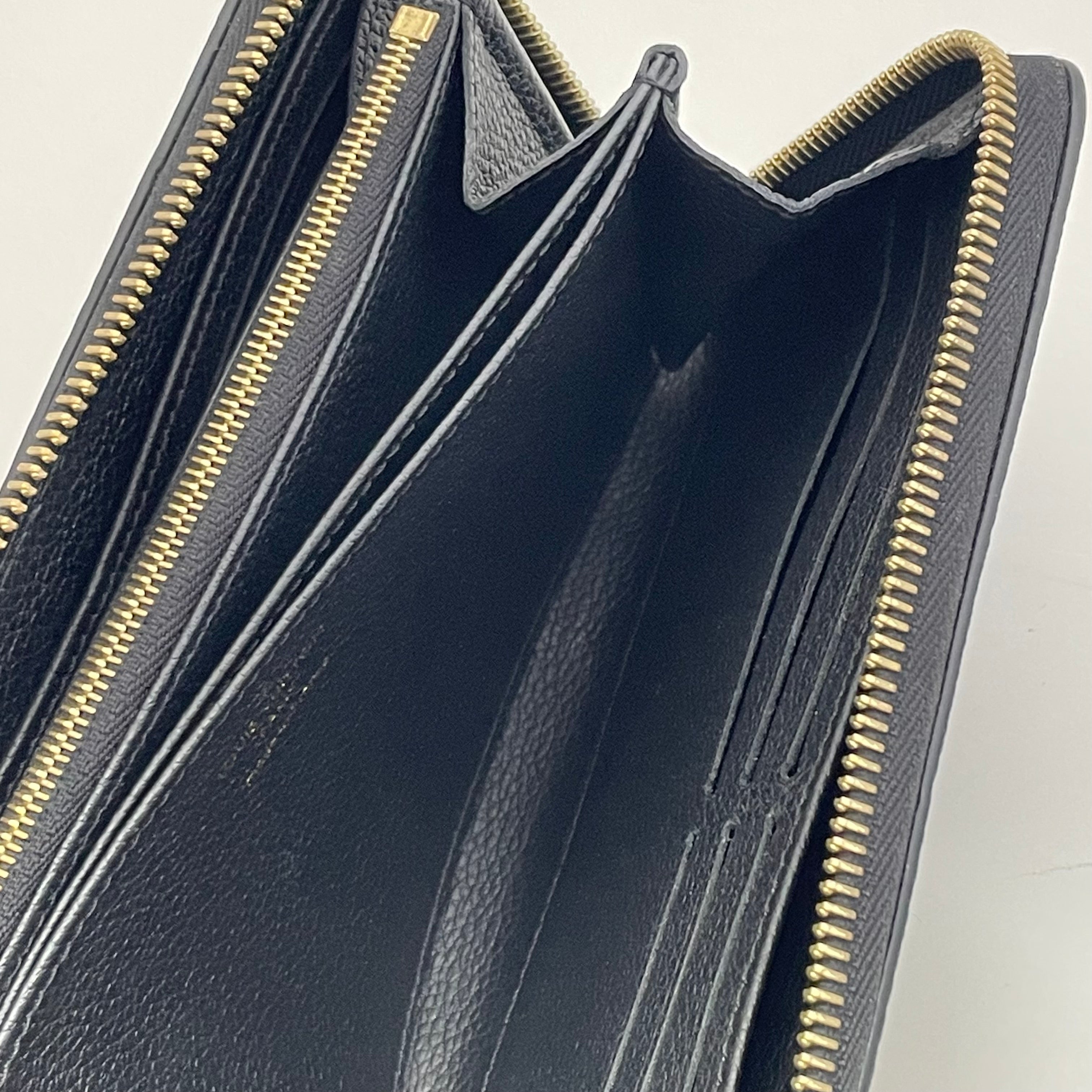 LOUIS VUITTON_（ルイヴィトン）_ジッピーウォレット_M80481 _中古品