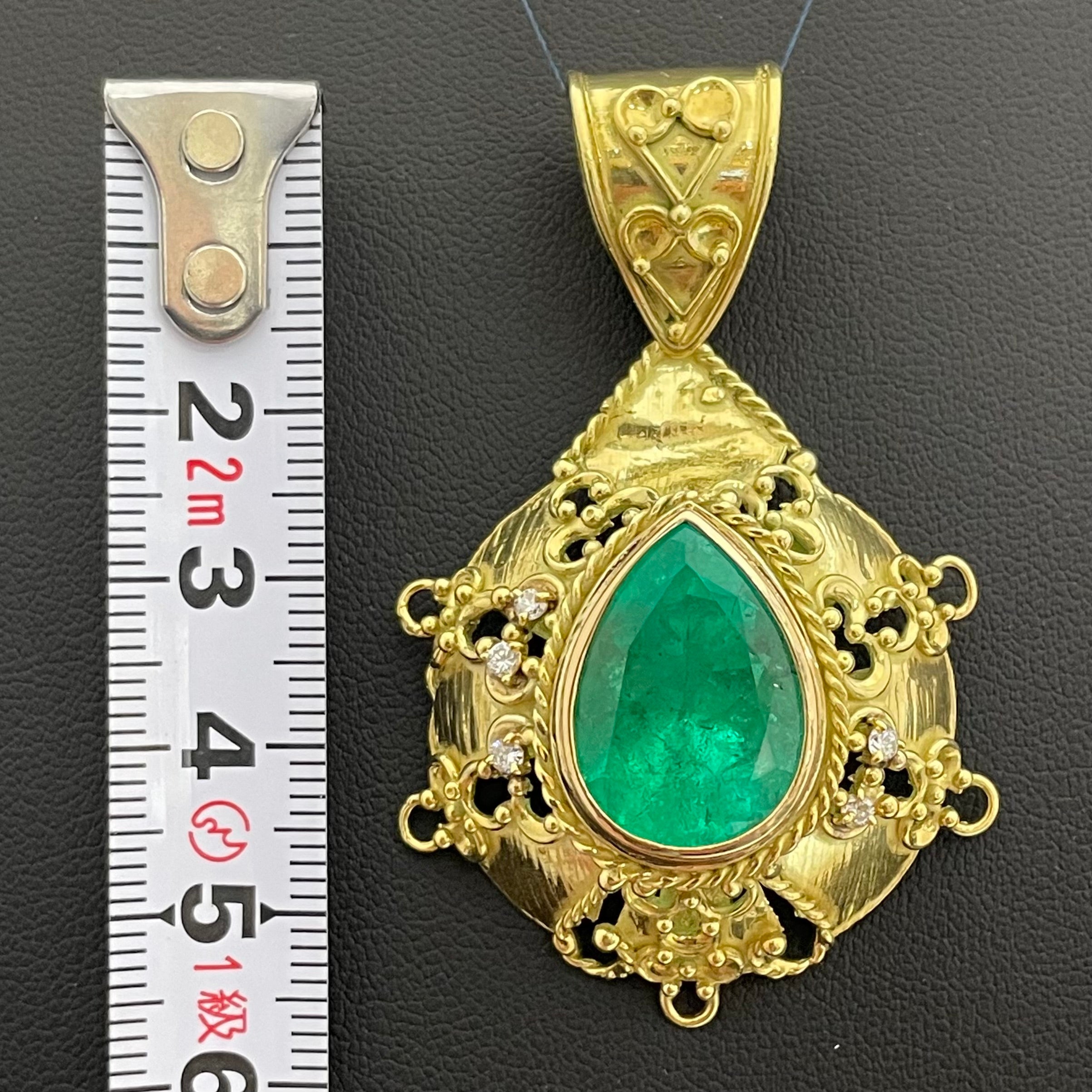 ノンブランド _750（K18）エメラルド _ペンダントトップ_E11.94ct/FD0.17ct/19.2g_中古品