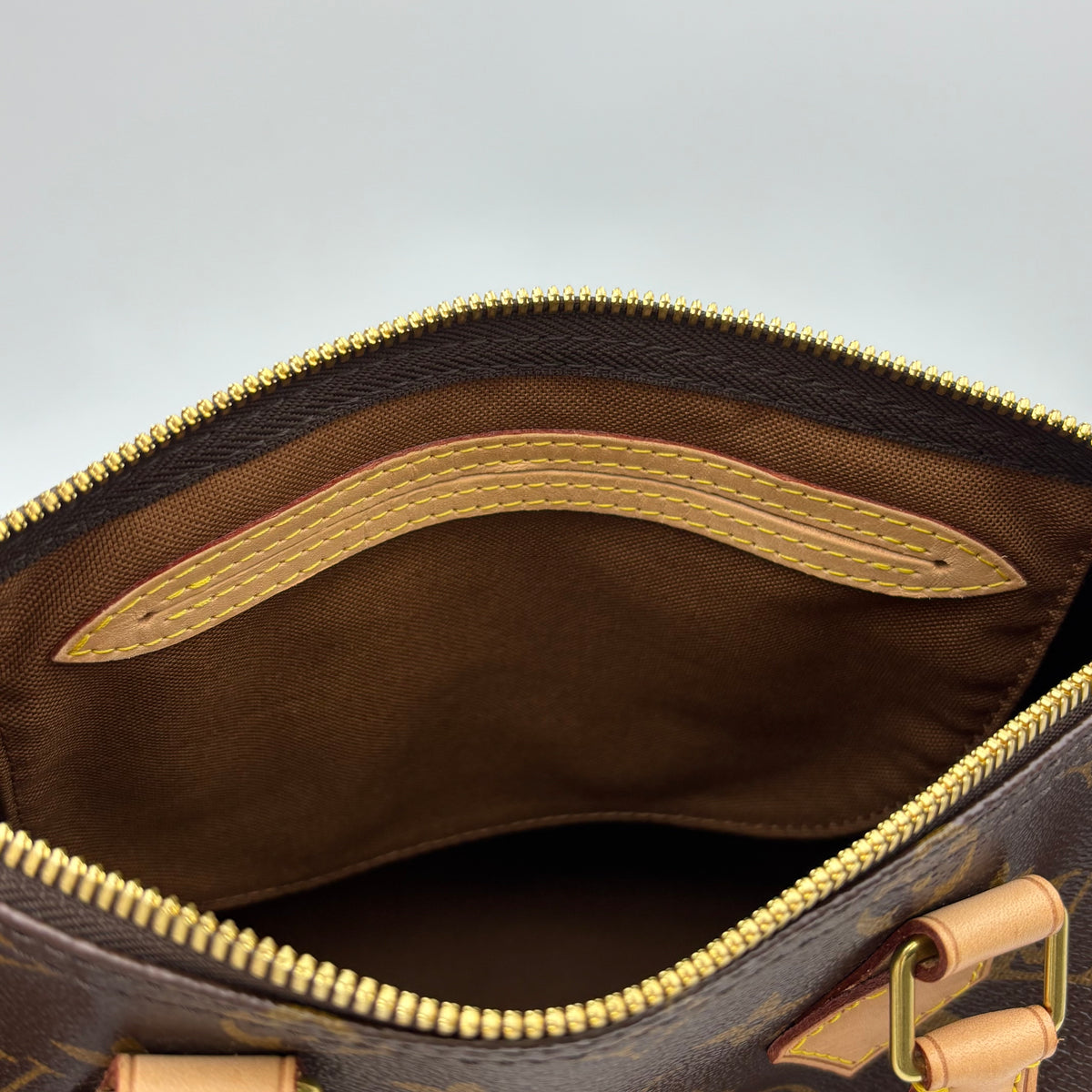 LOUIS VUITTON_（ルイヴィトン）_ハンドバッグ モノグラム _スピーディ・バンドリエール25_ M46977_ 中古品