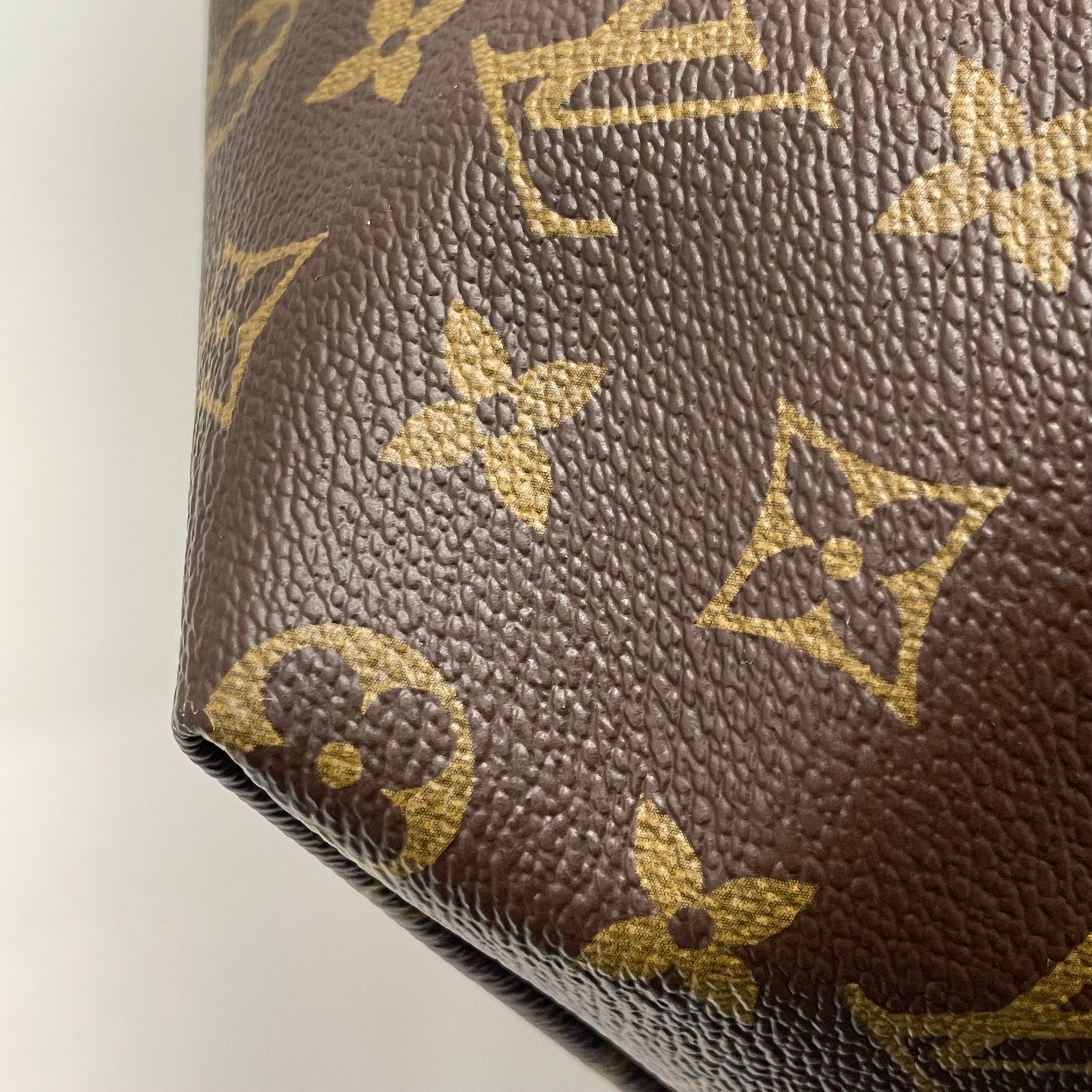 LOUIS VUITTON_（ルイビトン）_モノグラム イエナMM _M42267 _中古品