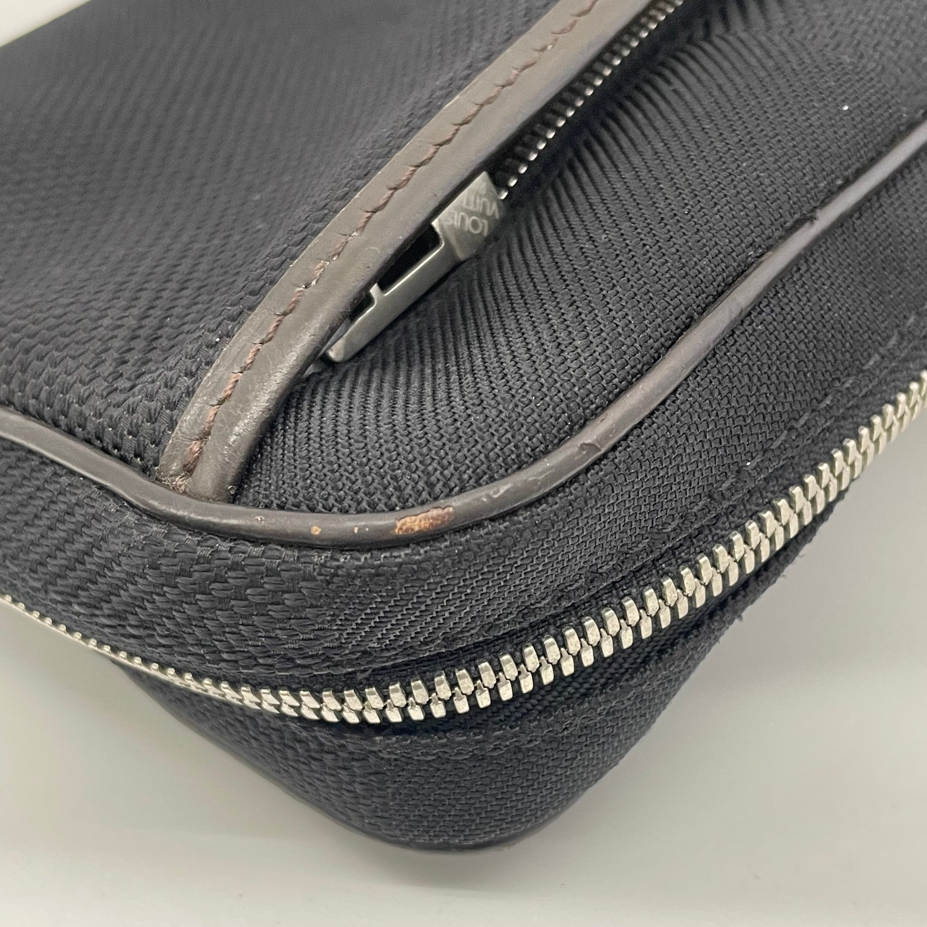 LOUIS VUITTON _（ルイヴィトン）_ダミエ ジェアン _アクロバット _M93620 _メンズボディバッグ_中古品