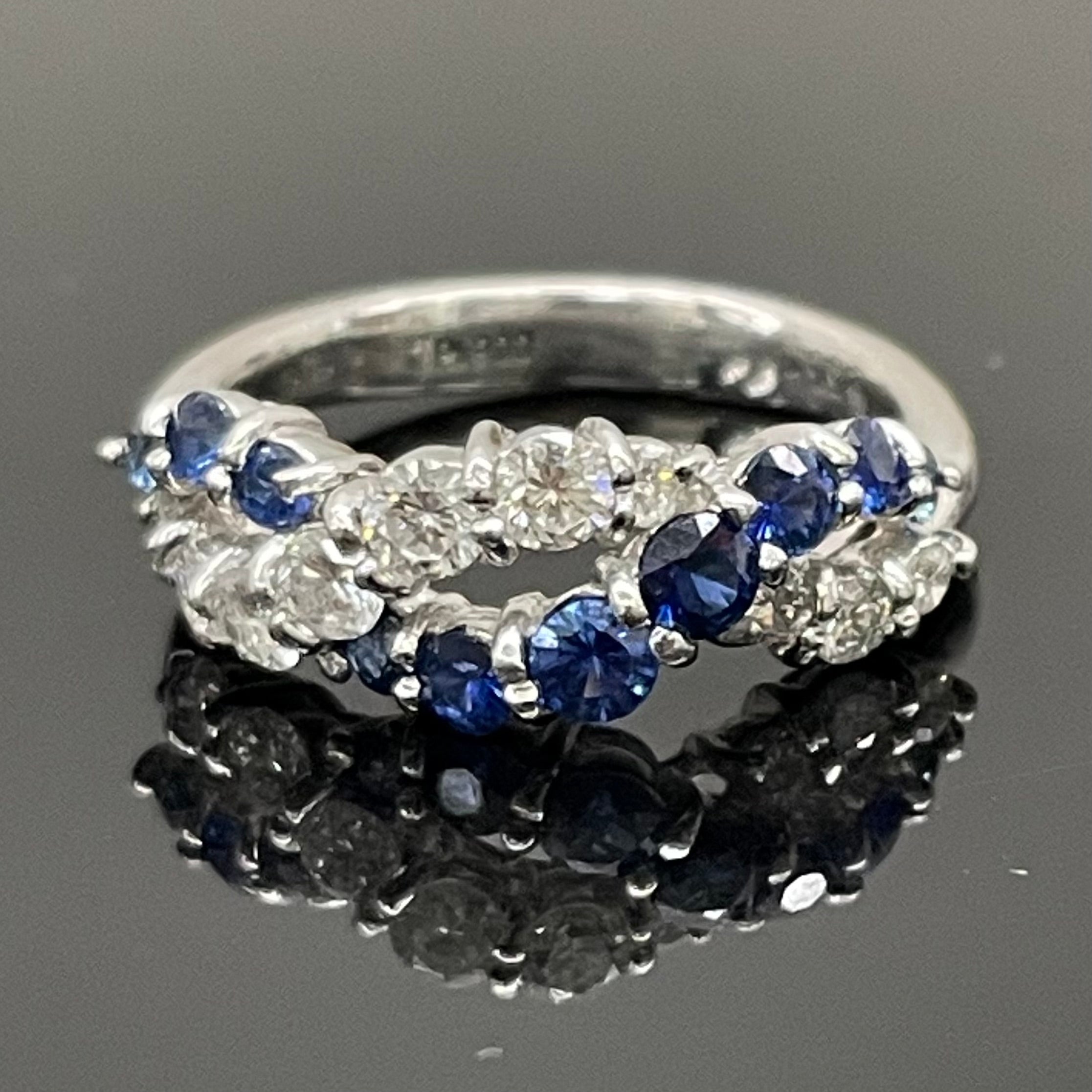 ノンブランド _サファイア/ダイヤモンド_ Pt900リング _S0.70/FD0.52ct/5.6g/#11号 _中古品