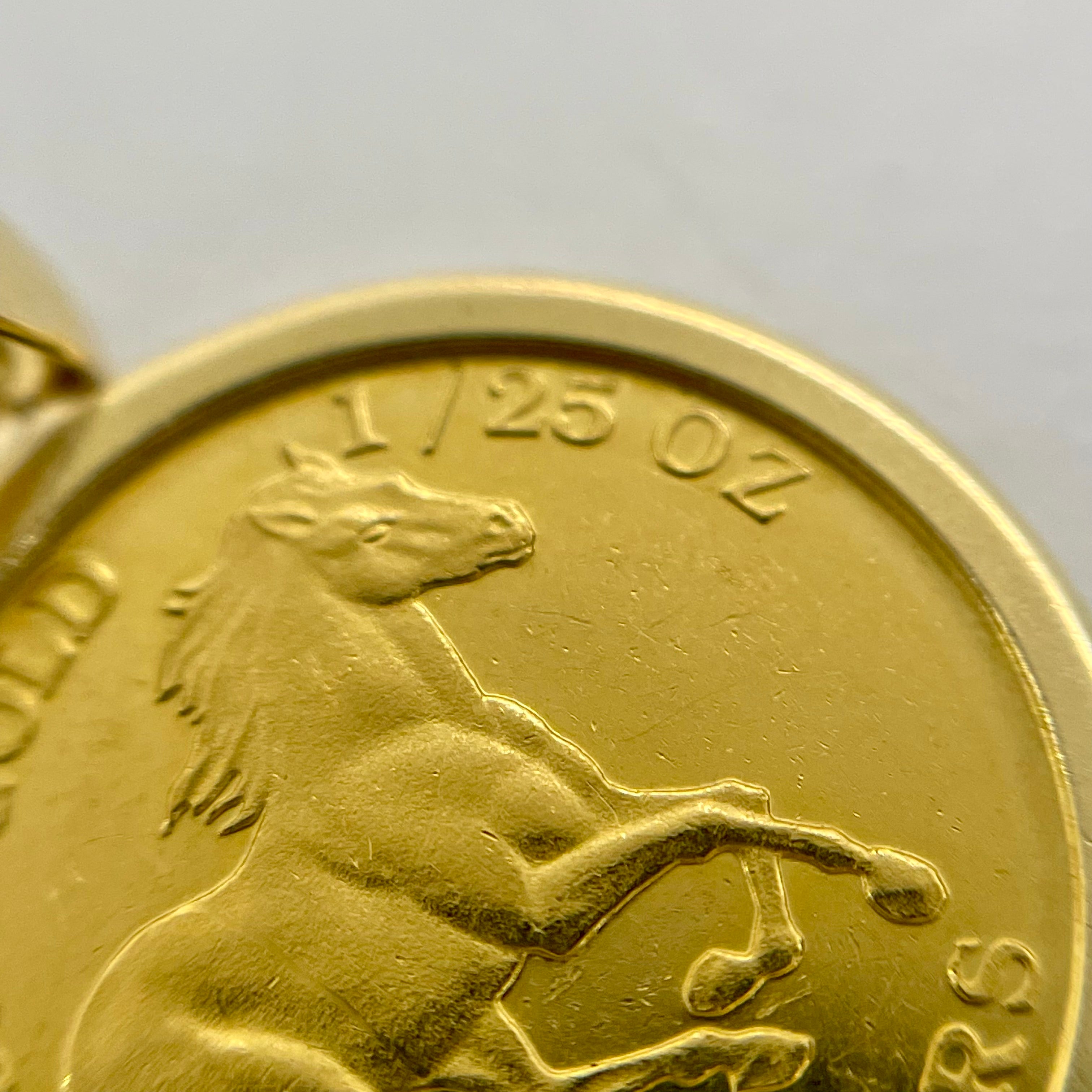ノンブランド _純金1/25ozホースコイン_ K18枠ペンダントトップ_ 中古品