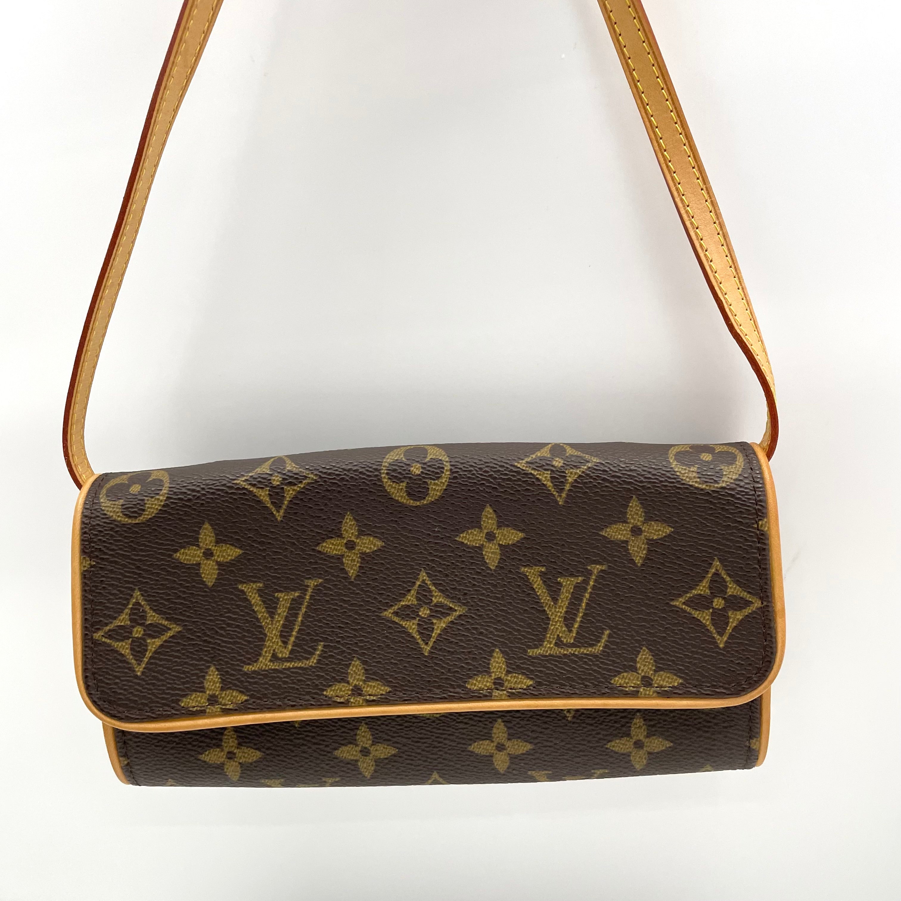 LOUIS VUITTON_（ルイヴィトン）_ポシェットツインPM _モノグラムM51854 _中古品