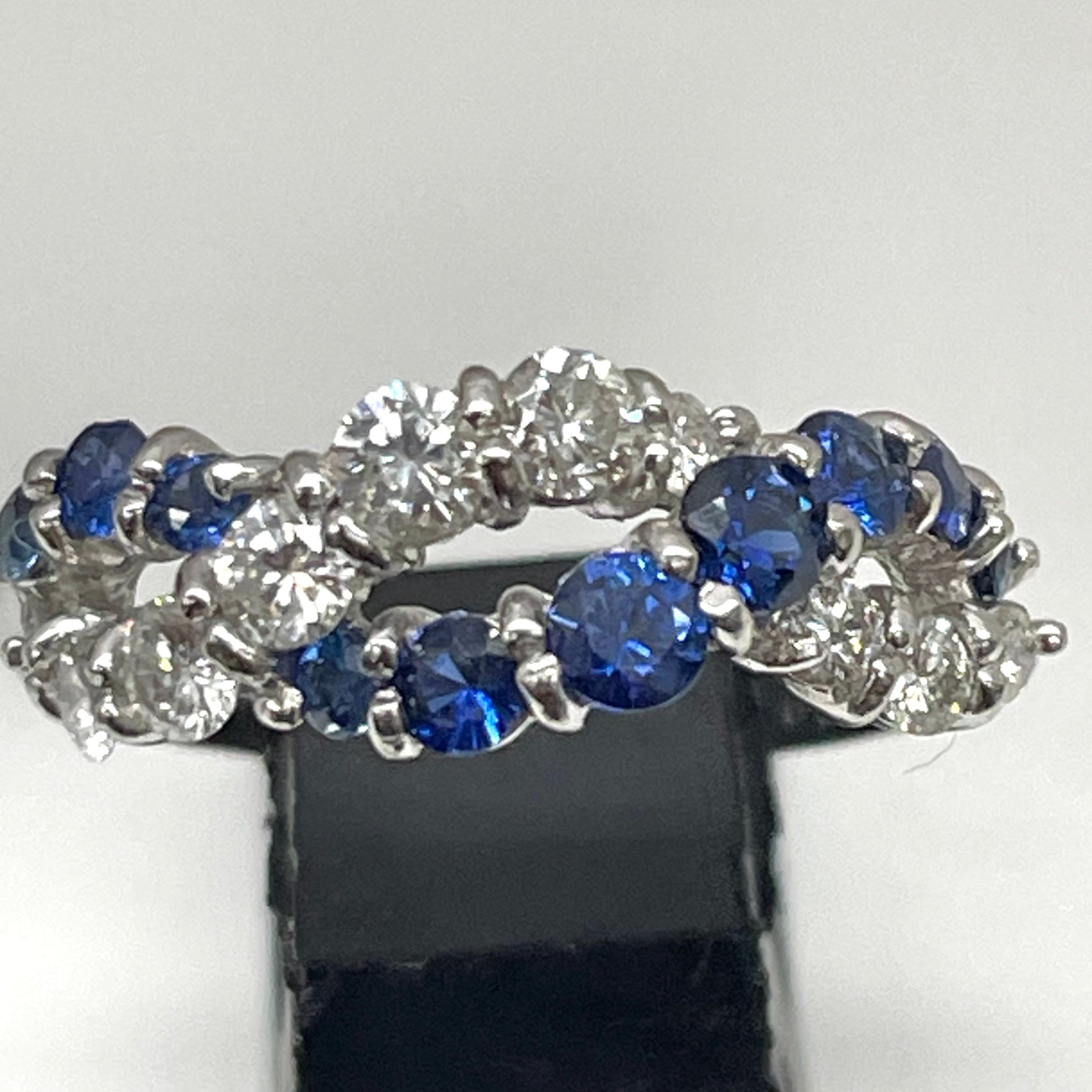 ノンブランド _サファイア/ダイヤモンド_ Pt900リング _S0.70/FD0.52ct/5.6g/#11号 _中古品