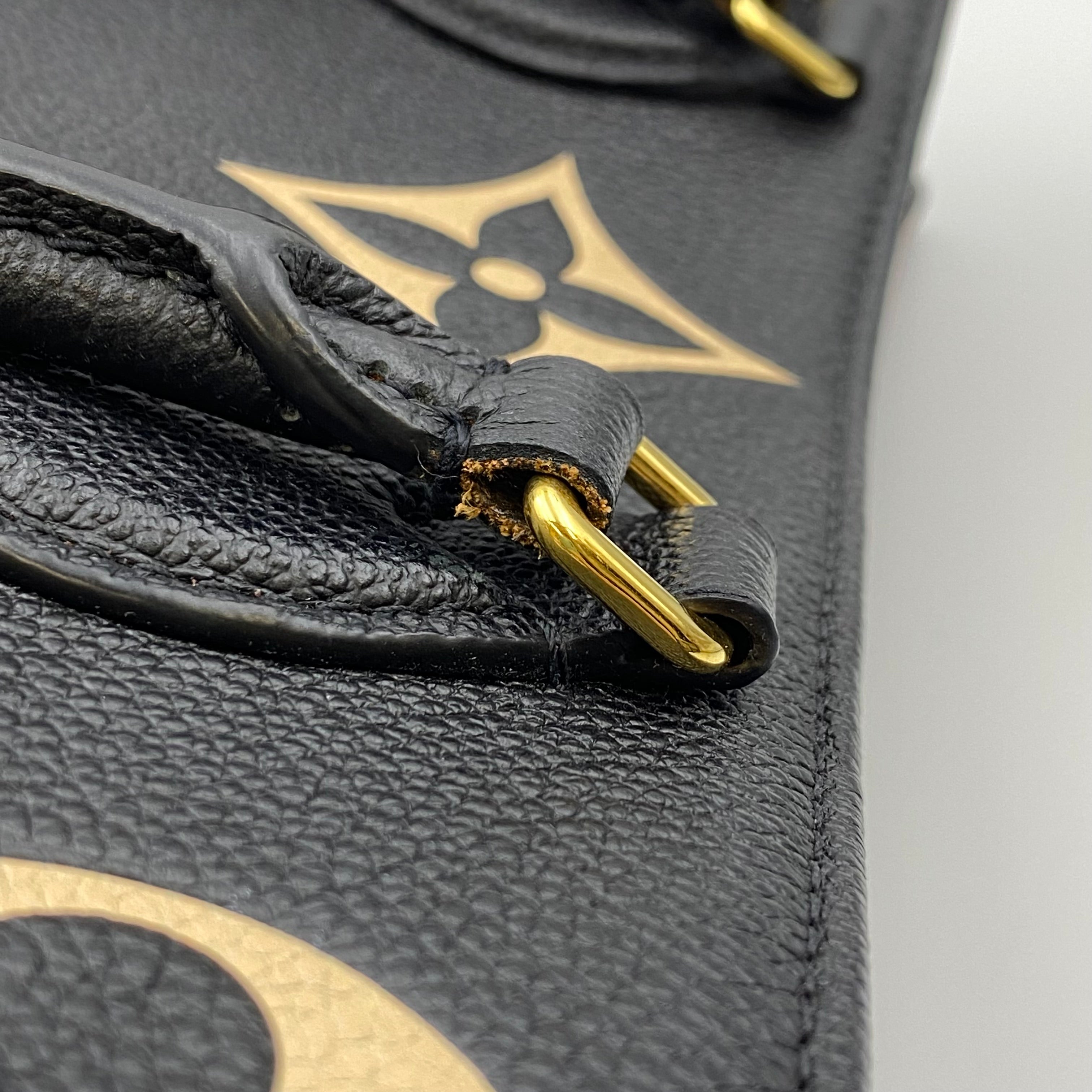 LOUIS VUITTON_（ルイヴィトン）_M45495 オンザゴーMM _ブラック/ベージュ _中古品