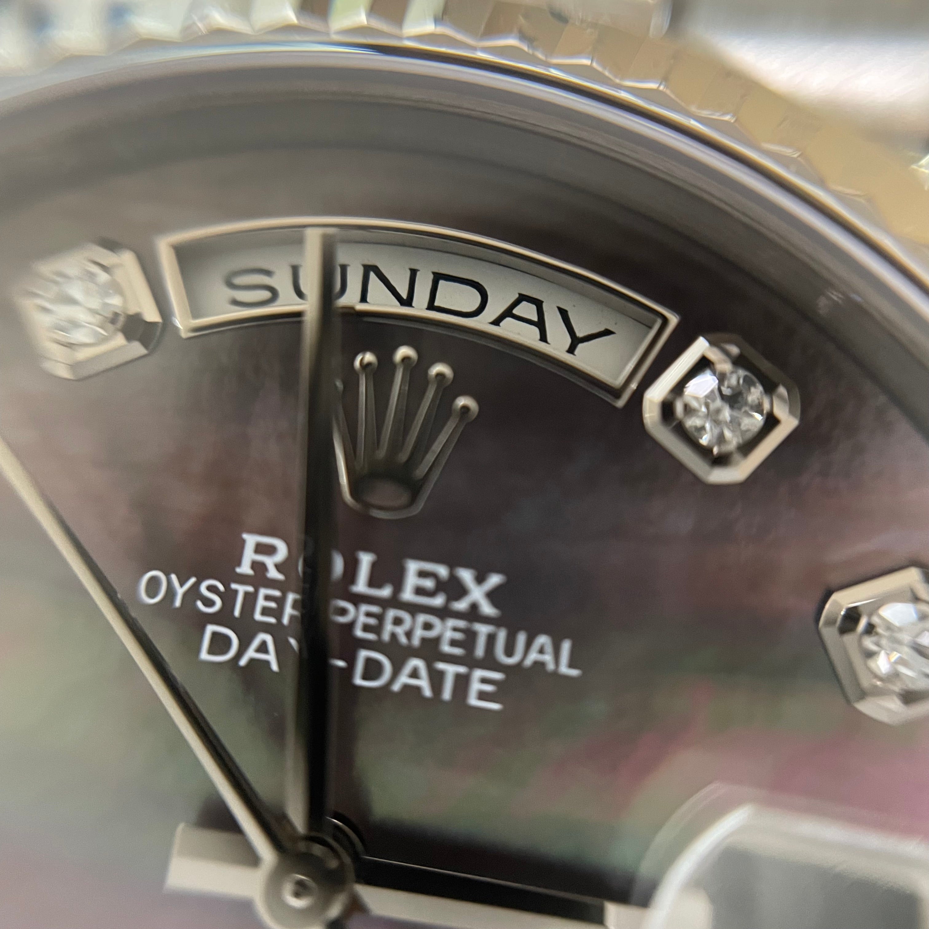 ROLEX_（ロレックス）_メンズ デイデイト _18239A _ブラックシェル10Pダイヤ  _ホワイトゴールド_中古品