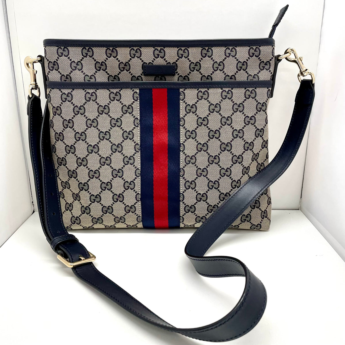 GUCCI_（グッチ）_シェリーラインGGキャンバス_ ショルダーバッグ_ 388926_ 中古品