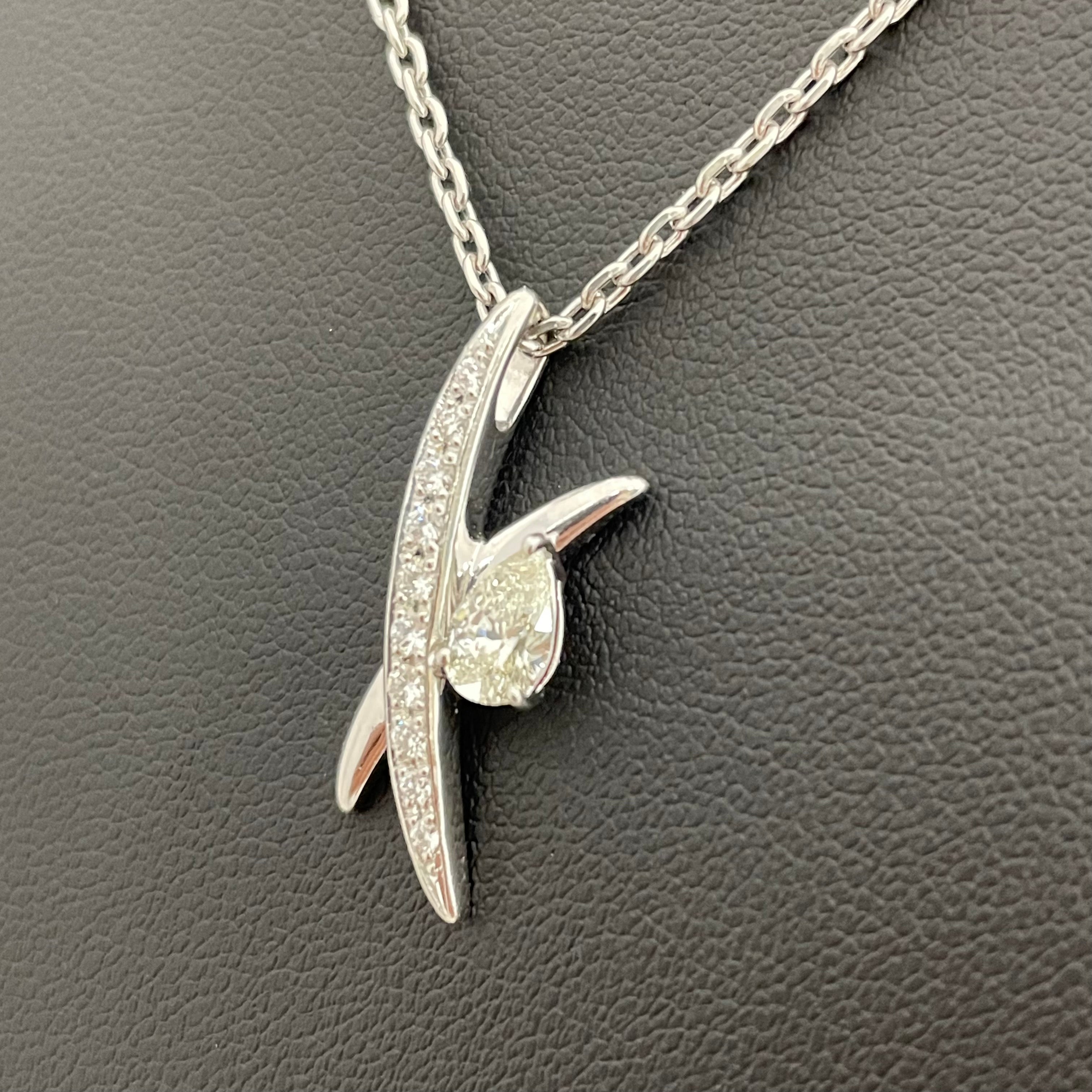 翁淳_（オキナジュン）_ダイヤモンドD0.53/FD0.16ct_ペンダントネックレス_Pt900/Pt850/11.9g／50cm _中古品