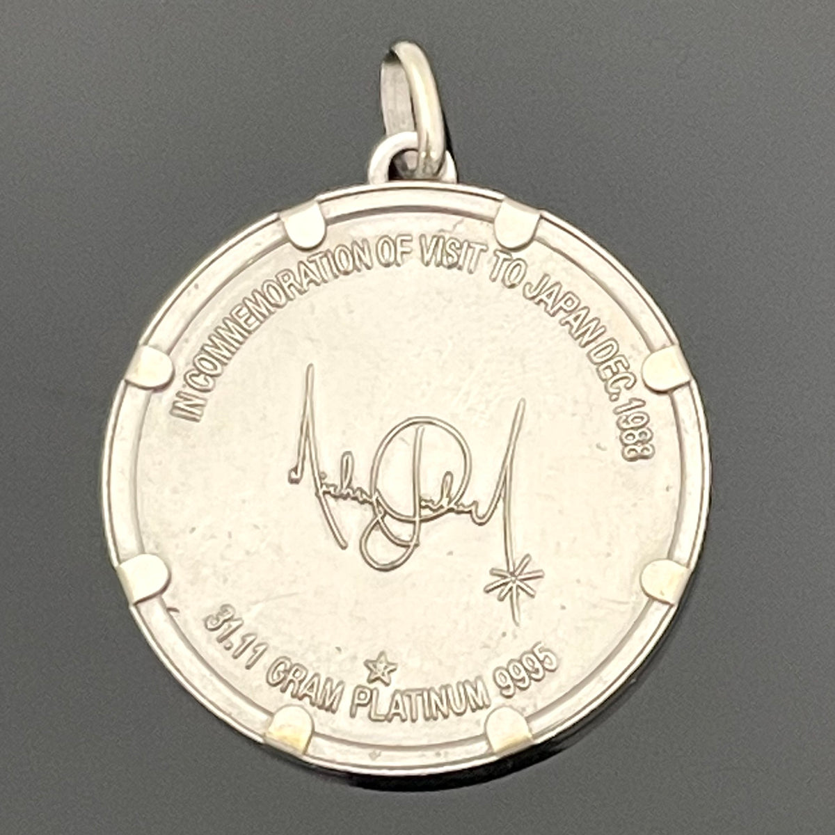 田中貴金属_マイケルジャクソン_BAD Japan Tour 1988_'Let's Be Friends'_公式プラチナコイン１oz _ペンダントトップ_中古品