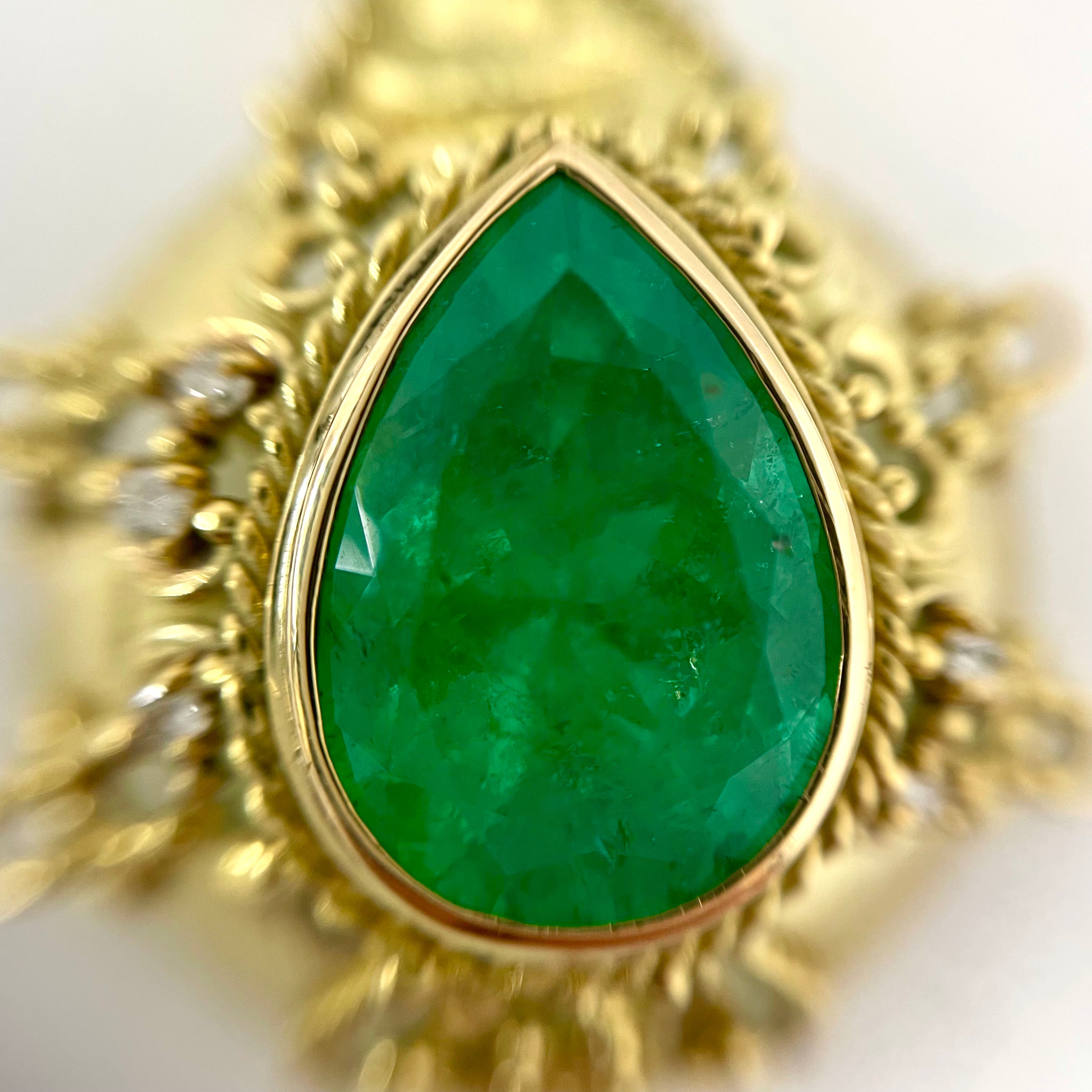 ノンブランド _750（K18）エメラルド _ペンダントトップ_E11.94ct/FD0.17ct/19.2g_中古品