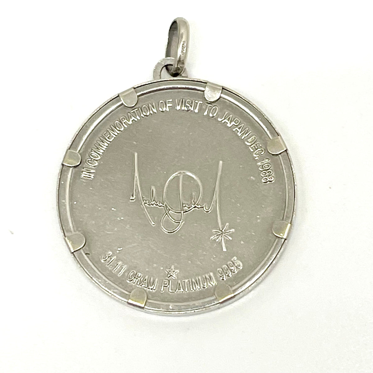 田中貴金属_マイケルジャクソン_BAD Japan Tour 1988_'Let's Be Friends'_公式プラチナコイン１oz _ペンダントトップ_中古品