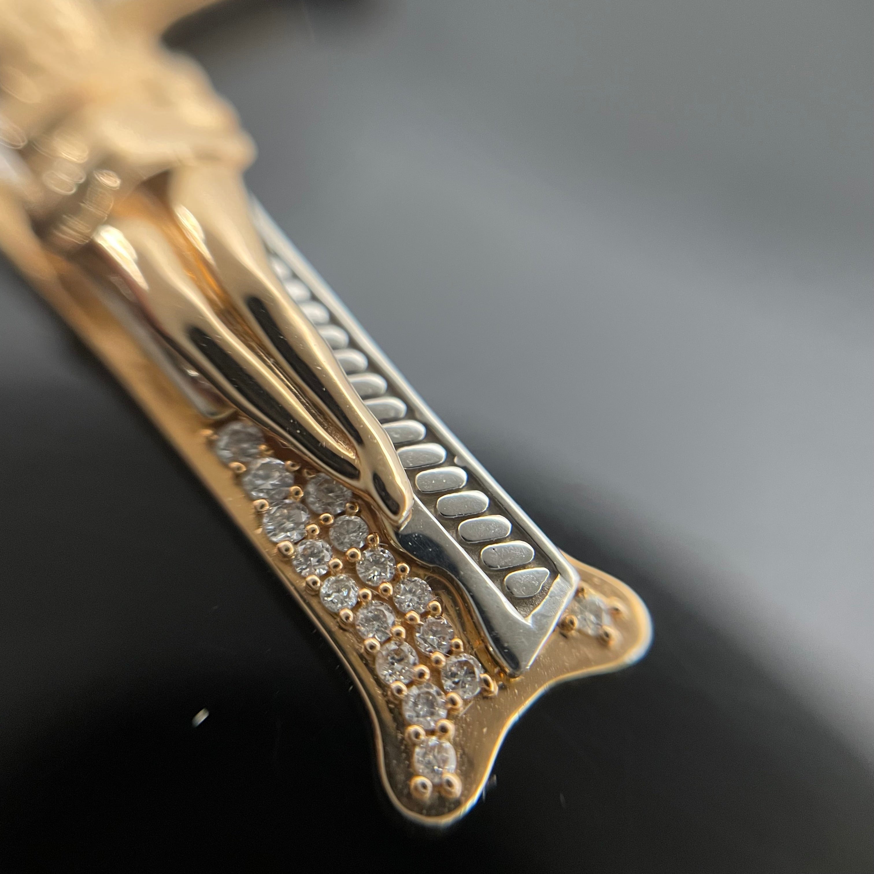 ノンブランド _K18RG/WGダイヤ付き _クロスペンダントトップ_ FD0.2ct/6.1g _中古品