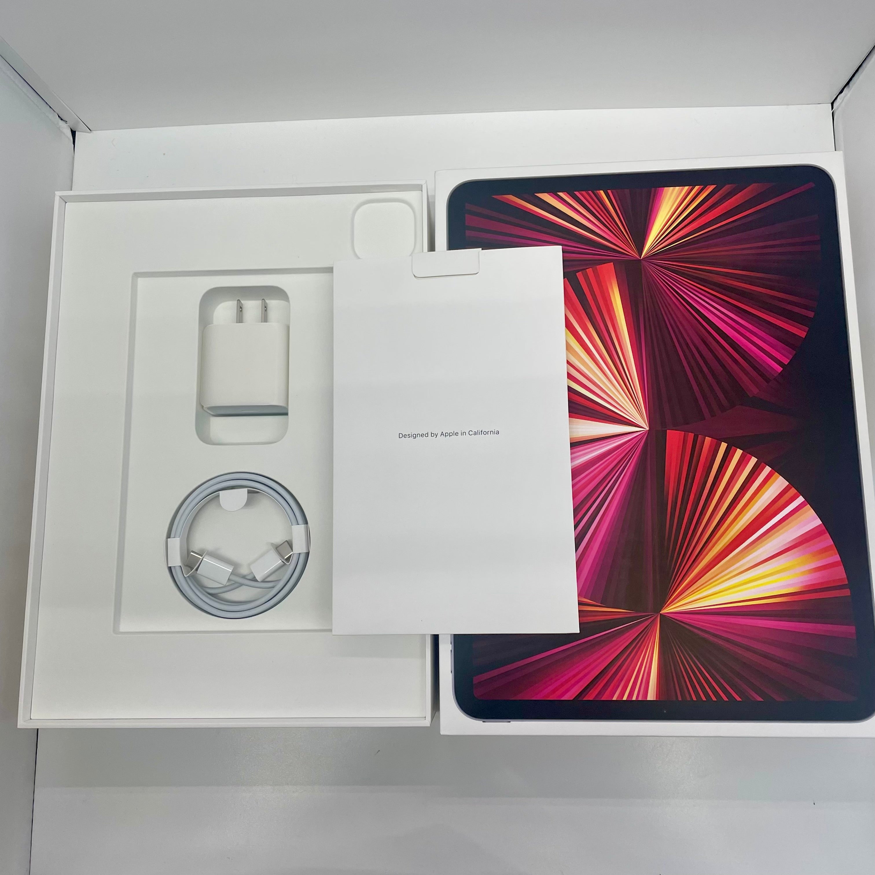 Apple（アップル）_ iPad Pro 11インチ（第3世代）A2459_512GB Wi-Fi+Cellular _スペースグレイ_ 中古品
