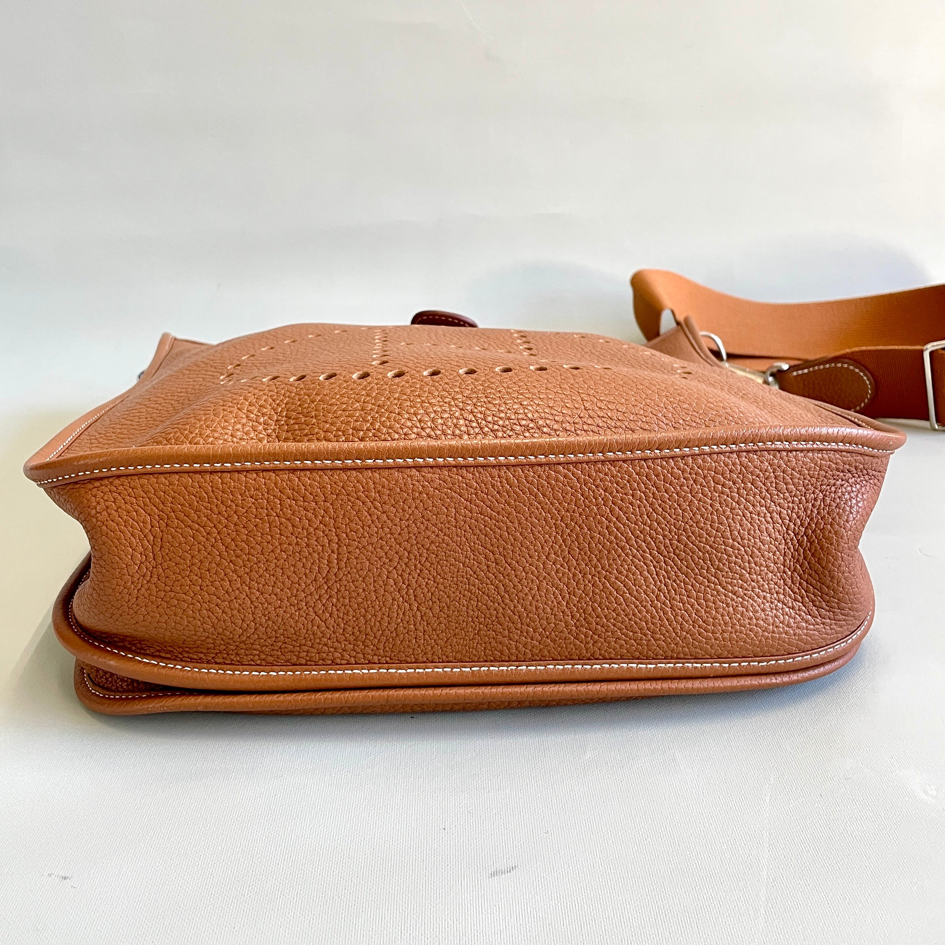 HERMES_（エルメス）_エヴリン3GM _トリヨンクレマンス _ゴールド／シルバー金具 □N刻印 _中古品