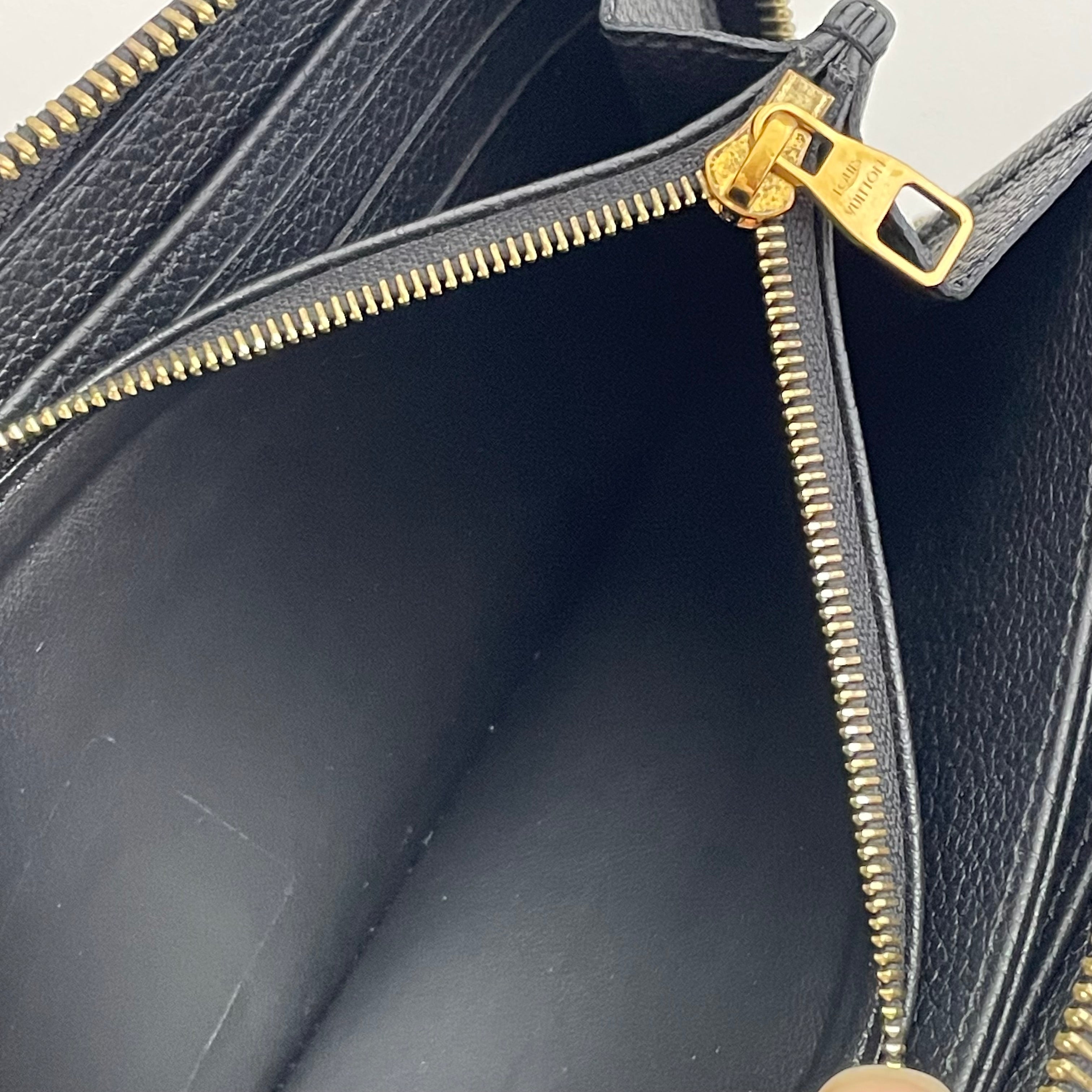 LOUIS VUITTON_（ルイヴィトン）_ジッピーウォレット_M80481 _中古品