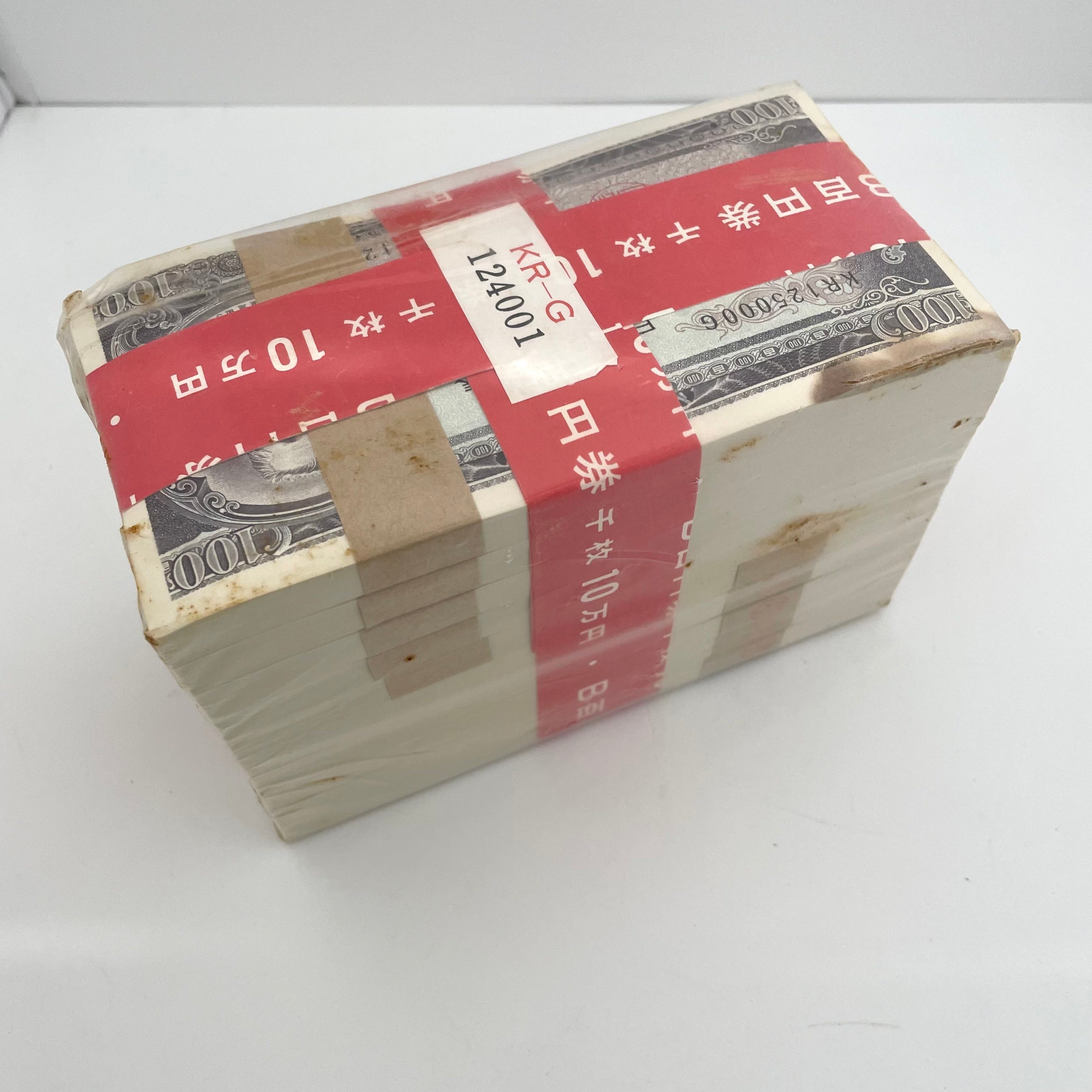 板垣退助 百円札_ピン札 1000枚束_KR−G124001_大蔵省印刷局封緘章付