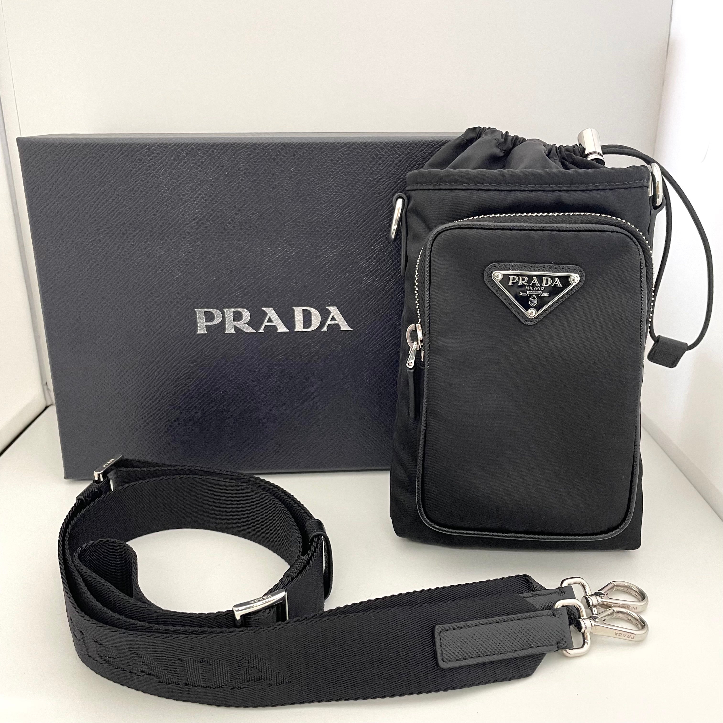 PRADA_（プラダ）_Re-Nylon _スマートフォンケース_2ZH155 _中古品
