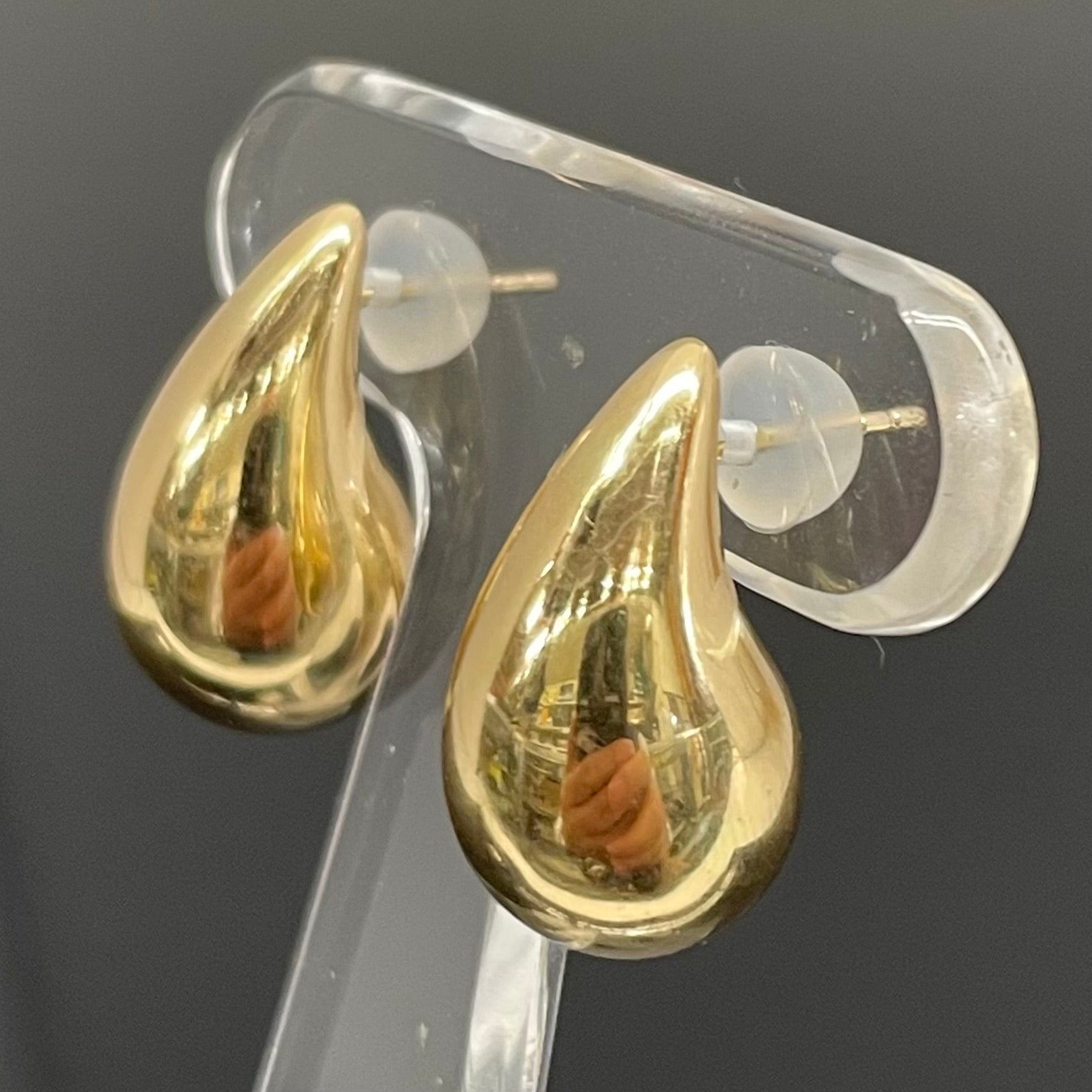 ノンブランド _ティアドロップピアス _750（K18）／4.5g _中古品