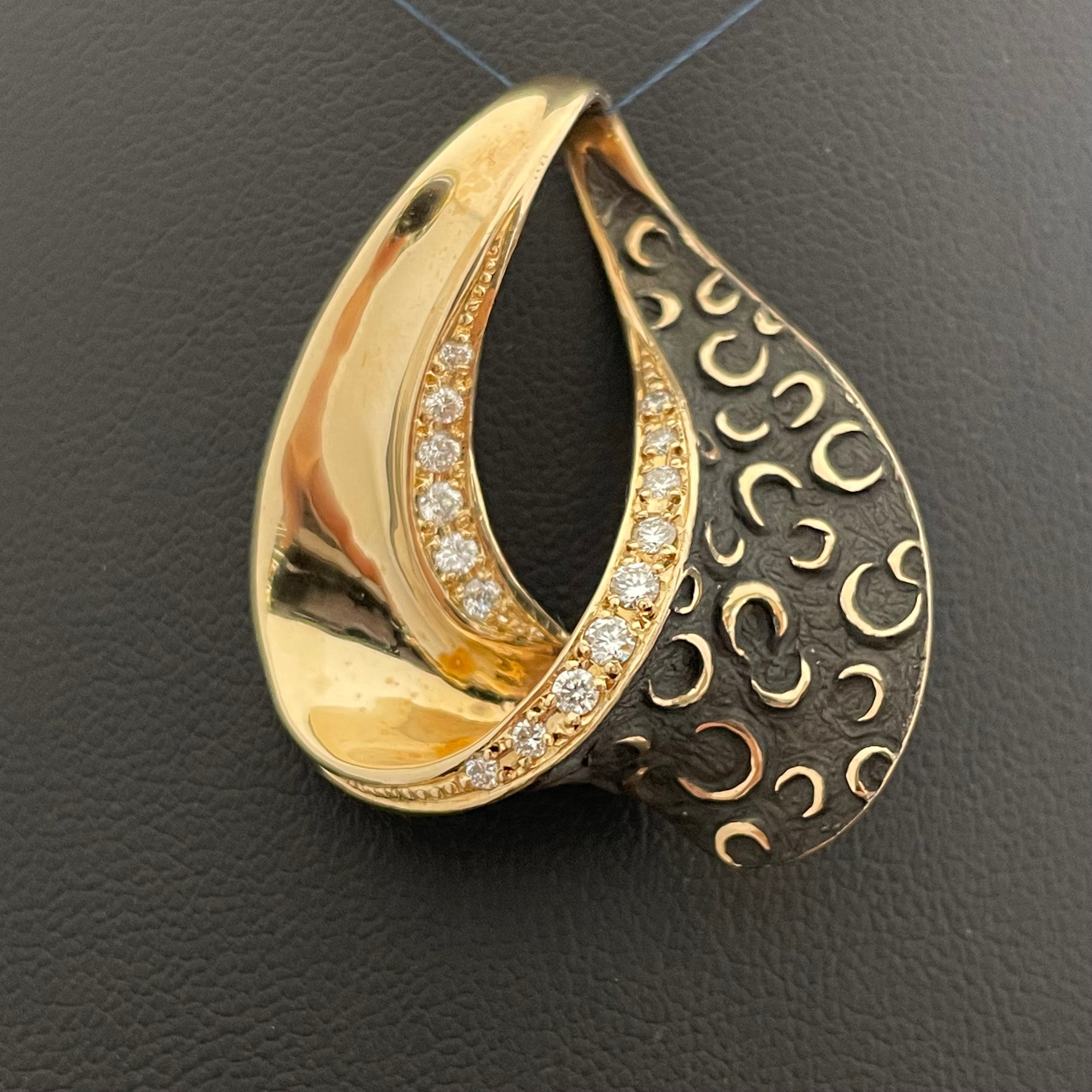 石川 義雄 _ペンダントトップ _K10/FD0.33ct/8.3g_中古品