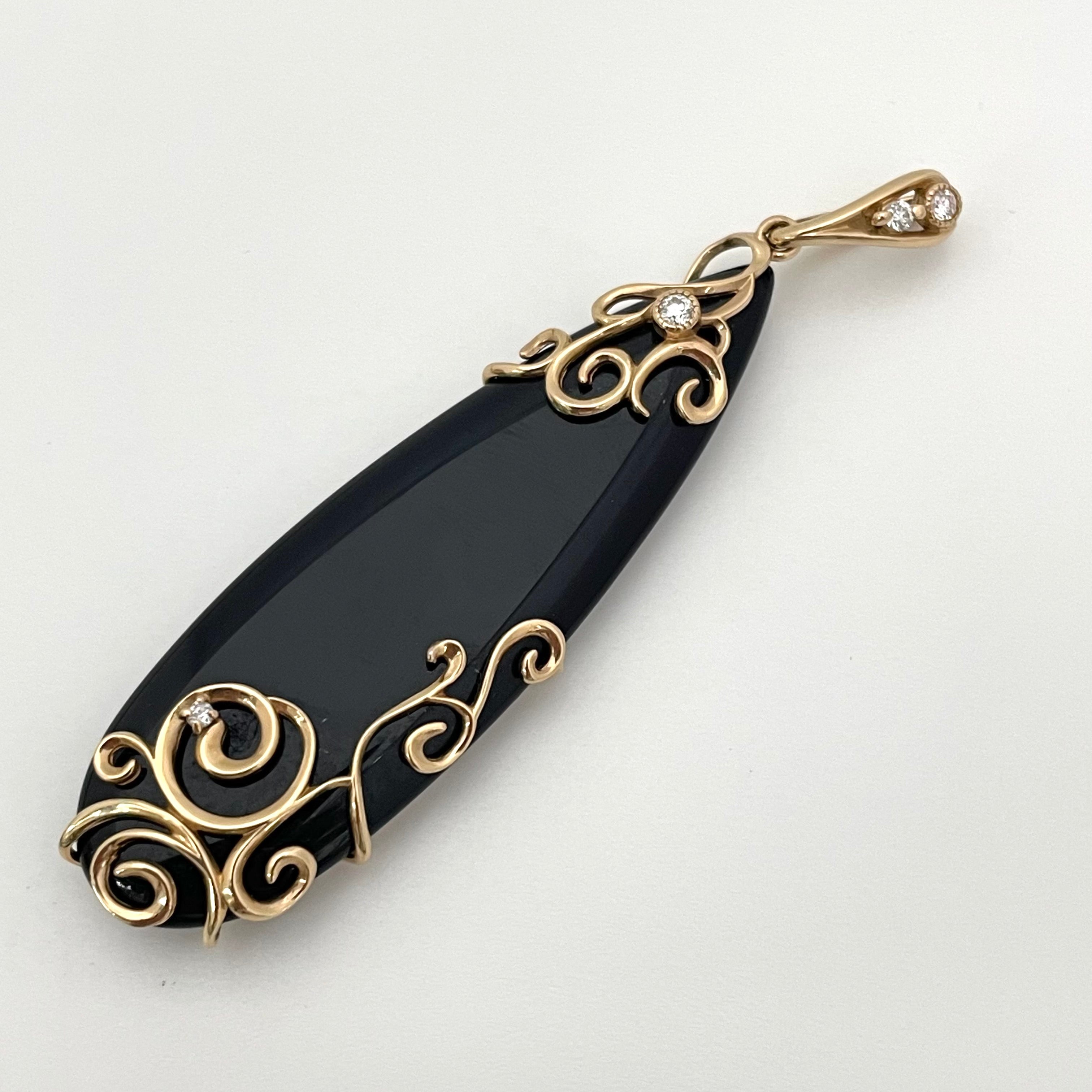 【送料無料】_ ノンブランド _K18オニキス _ペンダントトップ _29.77ct/FD0.08ct/10.2g_ 中古品