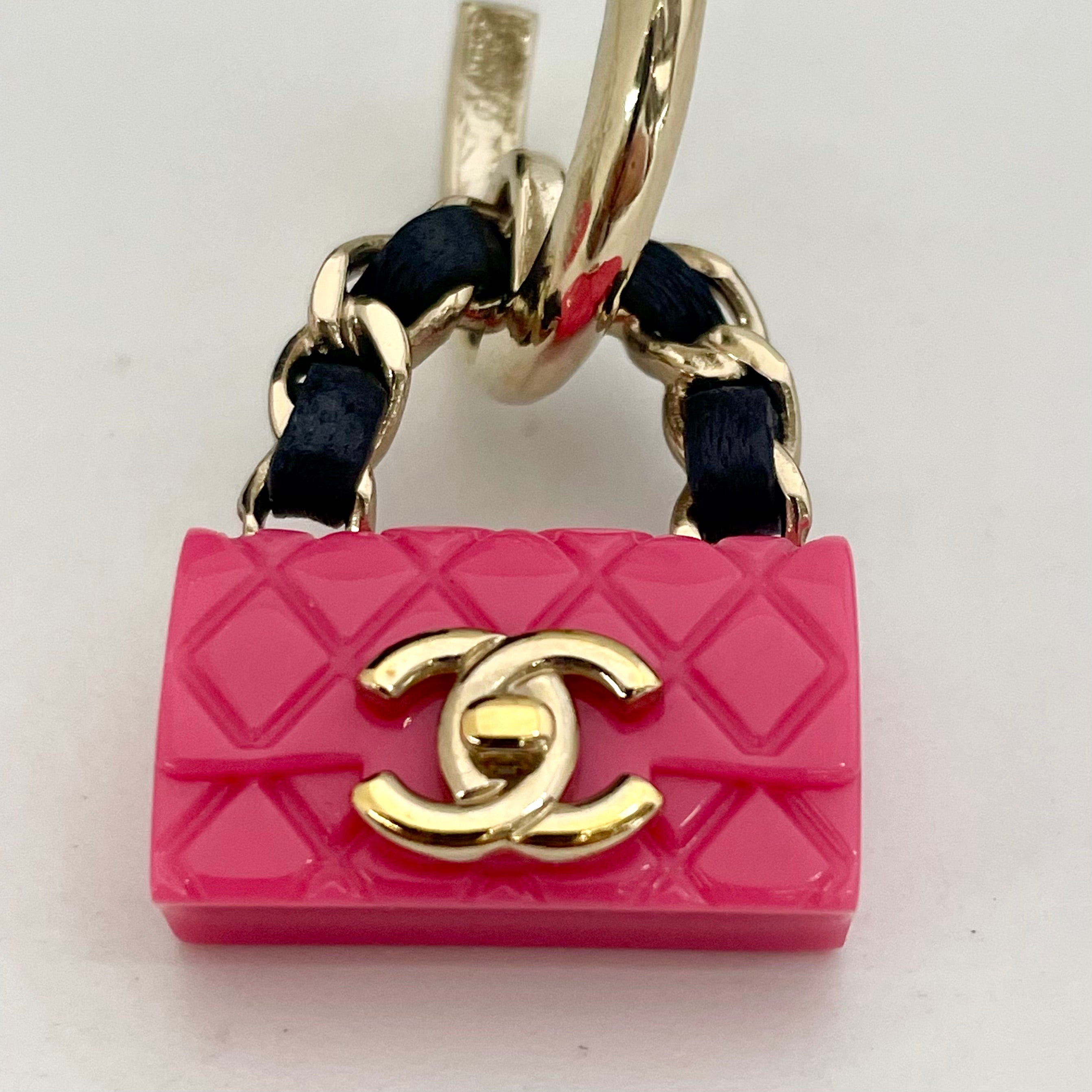 【送料無料】_ CHANEL_（シャネル）_B23C _ココマーク マトラッセ _バッグモチーフ ピアス _中古品