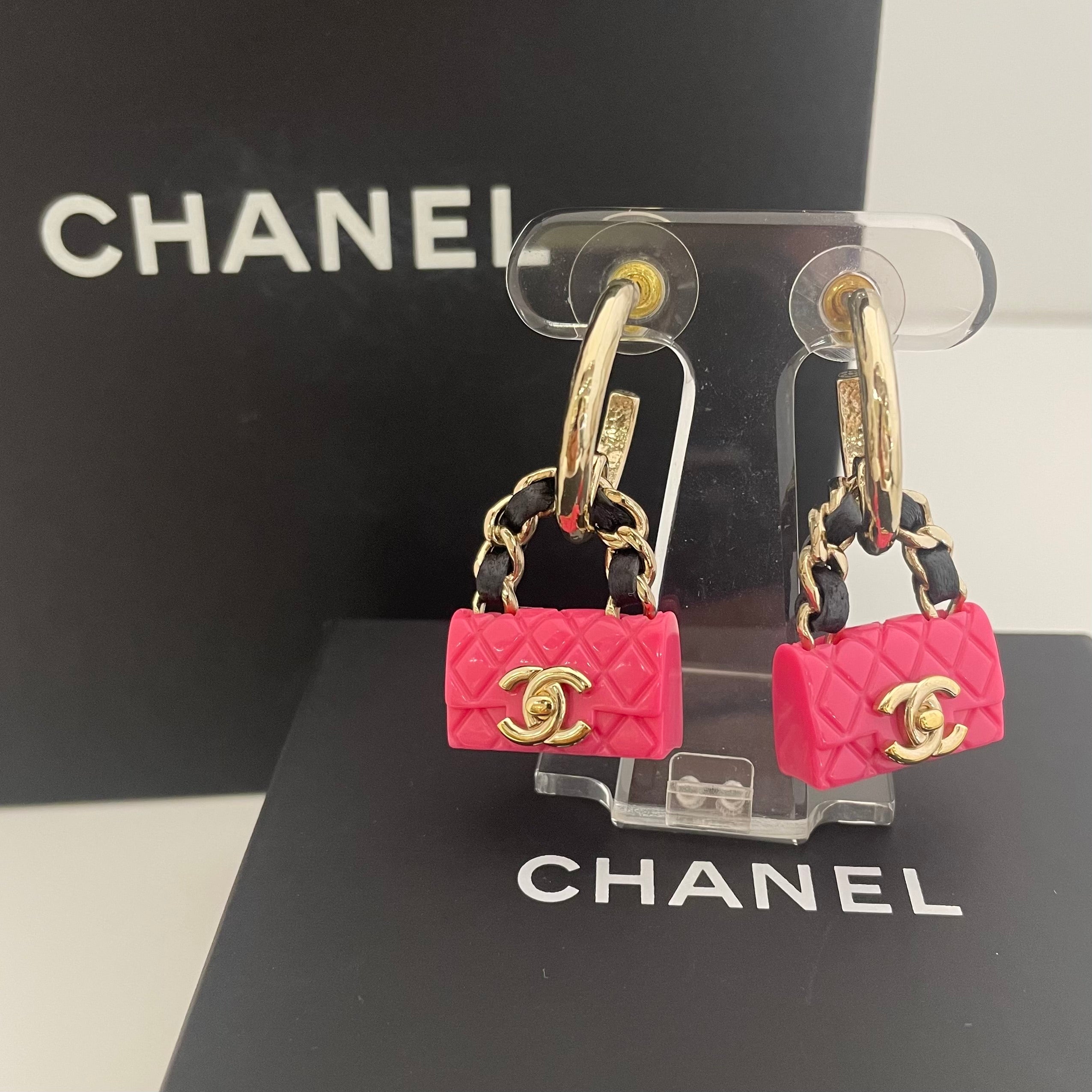 【送料無料】_ CHANEL_（シャネル）_B23C _ココマーク マトラッセ _バッグモチーフ ピアス _中古品