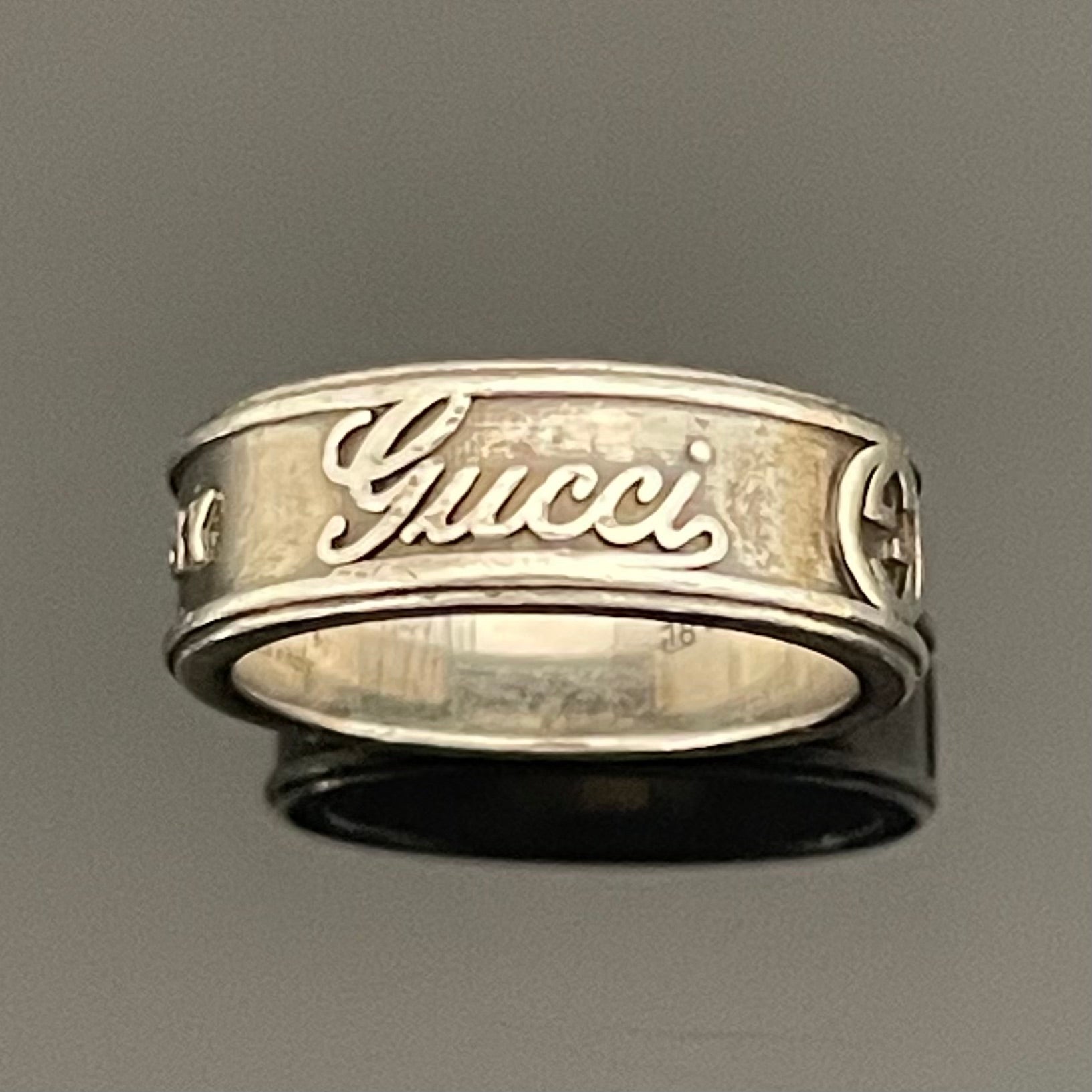 【送料無料】_ GUCCI_（グッチ）_ヴィンテージロゴリング_ SV925＃17号 _中古品
