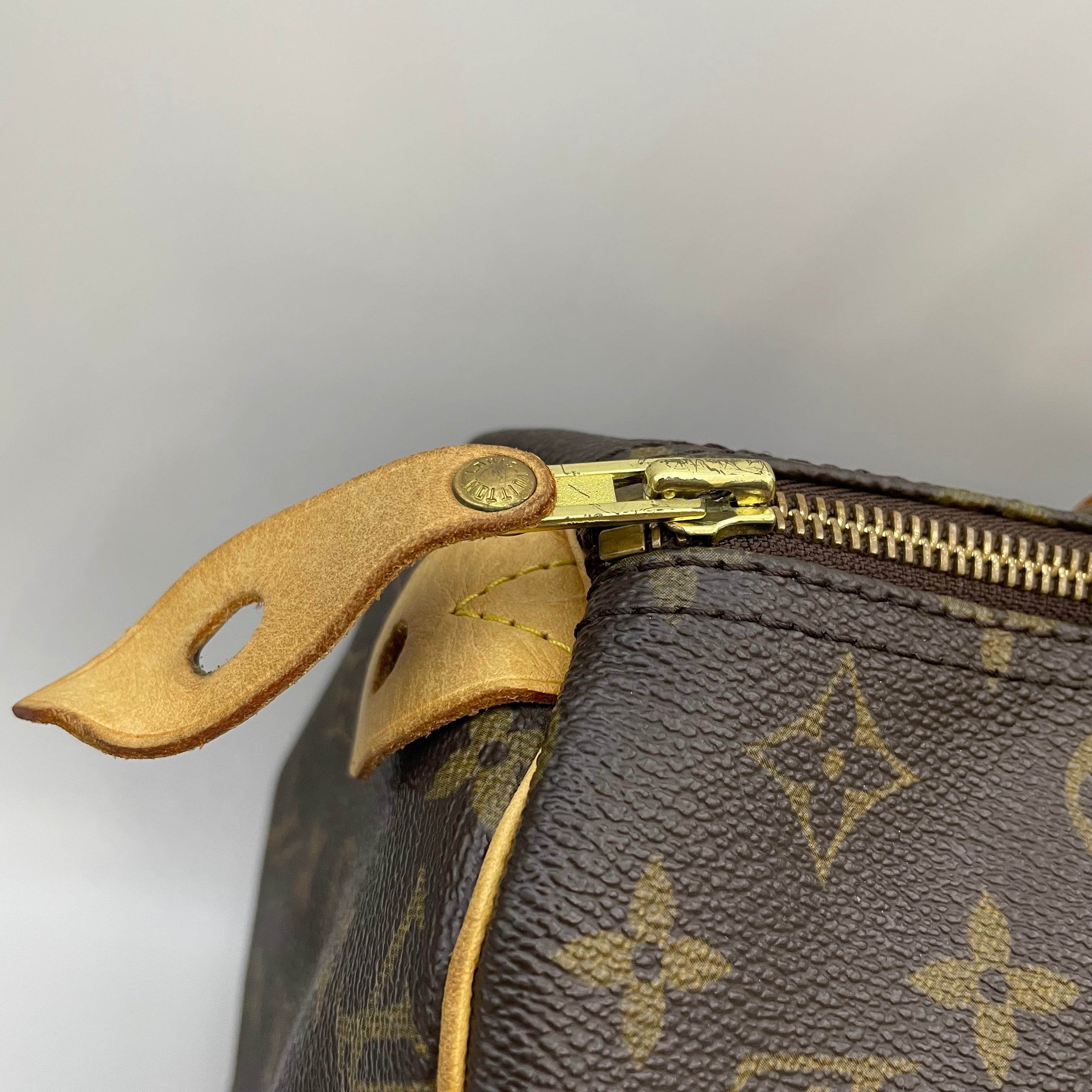 【送料無料】_ LOUIS  VUITTON_（ルイヴィトン）_モノグラム_スピーディ30 _M41526 _中古品