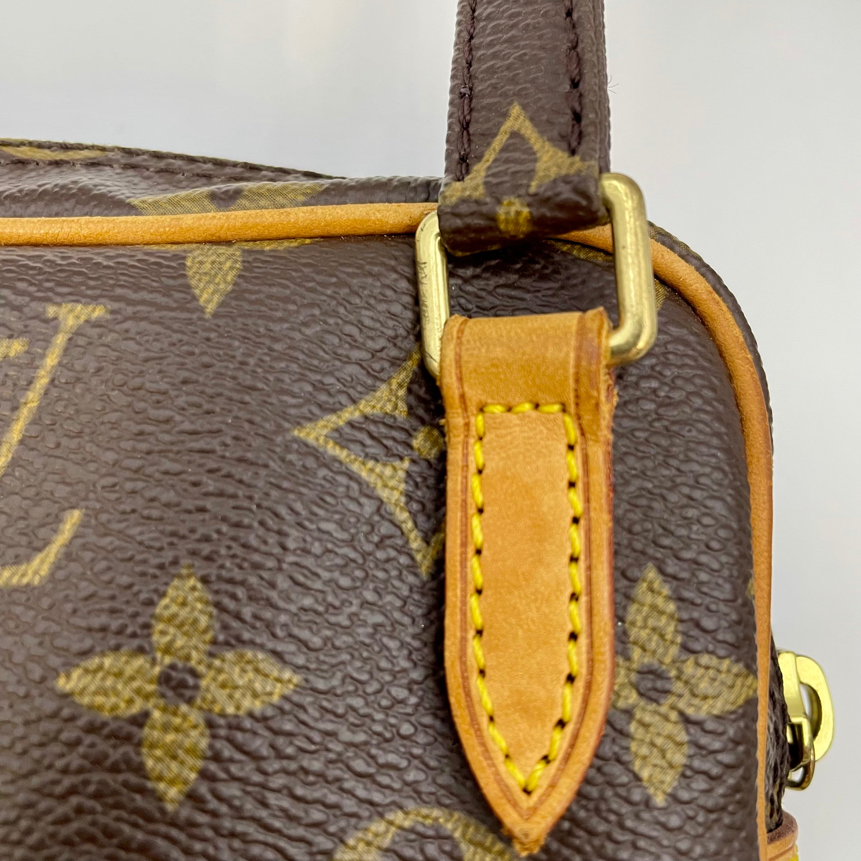 【送料無料】_ LOUIS  VUITTON_（ルイヴィトン）_モノグラム ポシェット _マルリーバンドリエール_ M51828 _中古品_