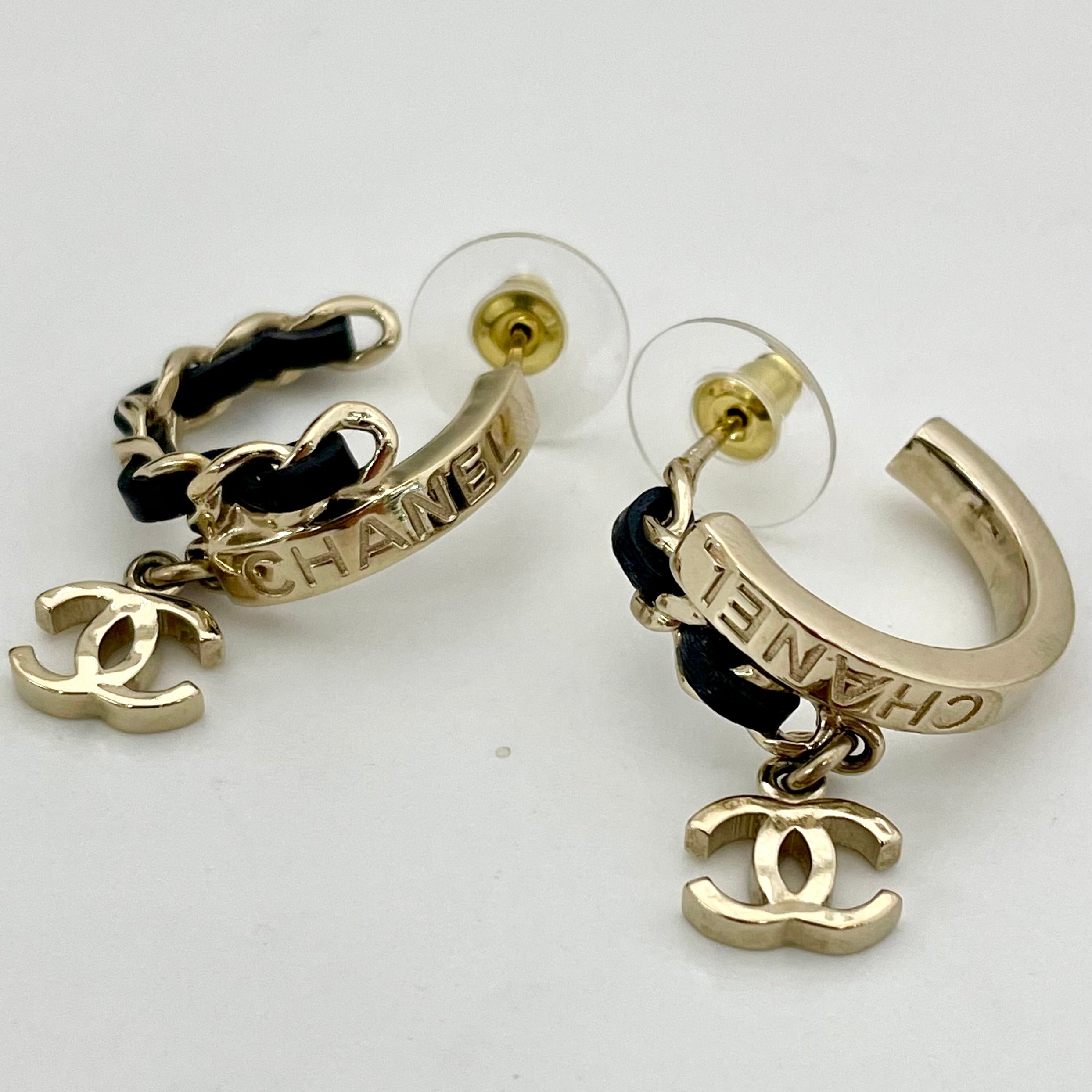 【送料無料】_CHANEL_（シャネル）ピアス _メタル & ラムスキン _ゴールド/ブラック_AB9109 B08594 NJ196_ 中古品