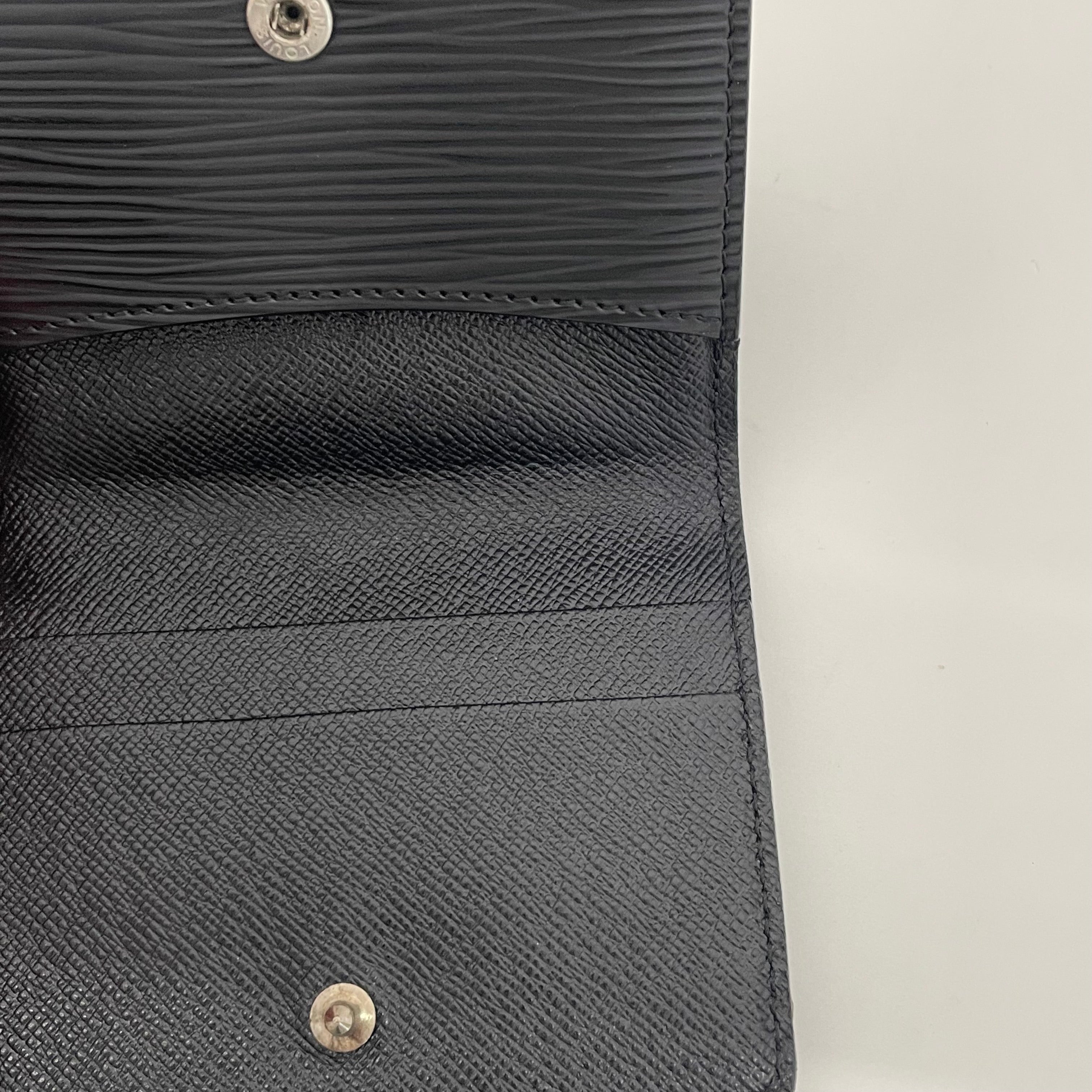 送料無料】 LOUIS VUITTON（ルイヴィトン）カード／コインケースエピ