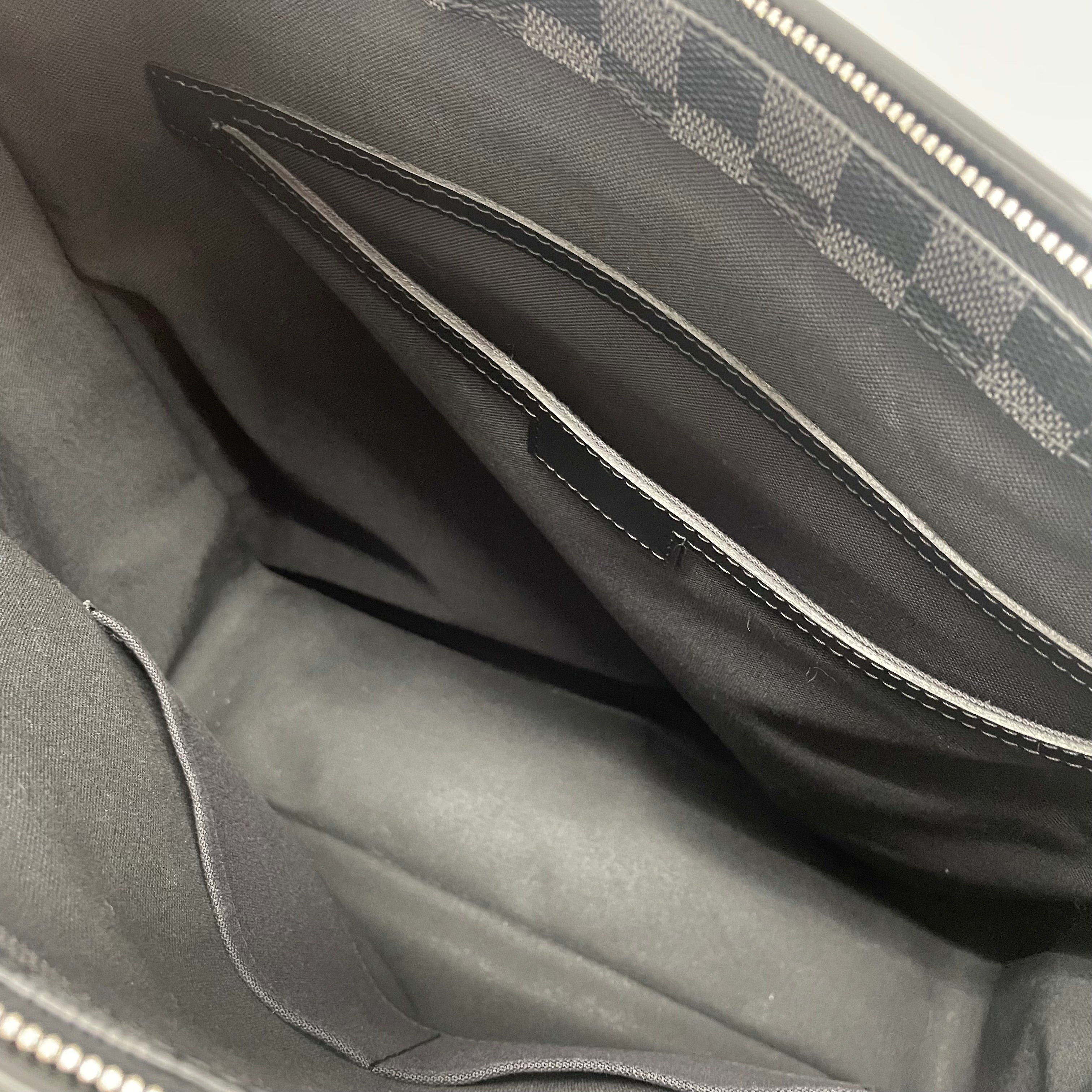 LOUIS VUITTON _（ルイヴィトン） _ダミエグラフィット_ タダオ 本体のみ_（ショルダーベルト無し）_ N51192_ 中古品