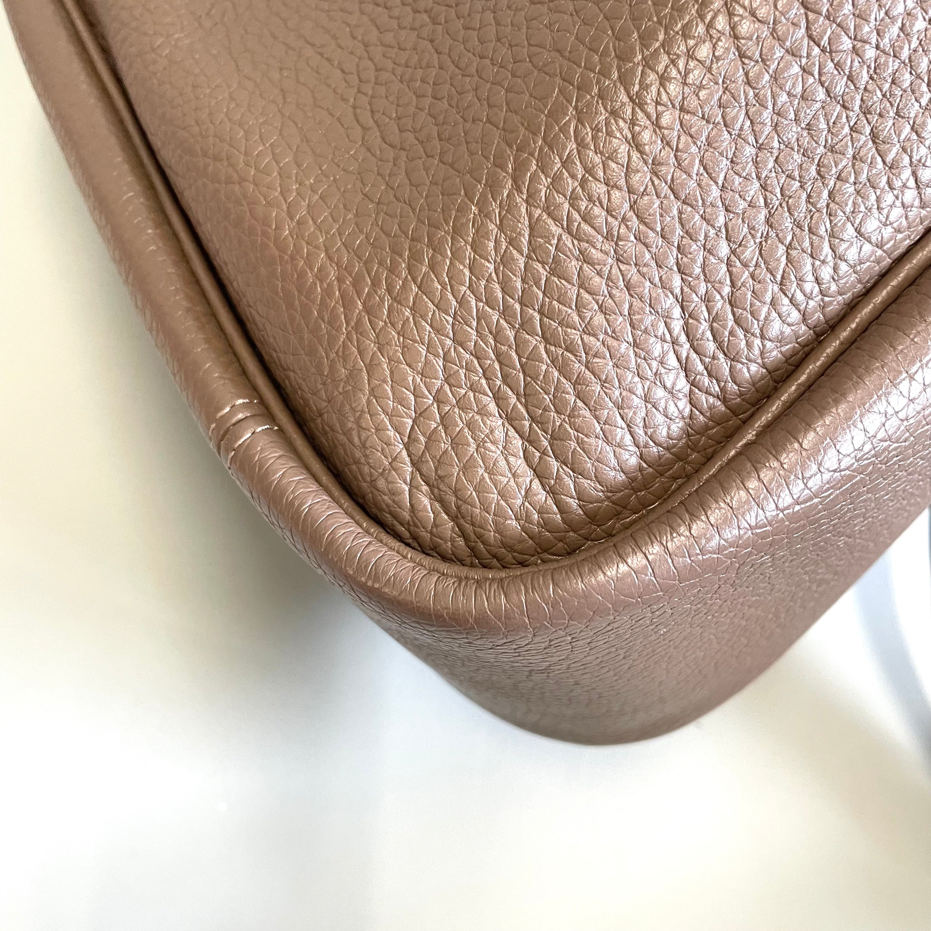 COACH_（コーチ）_レザー2WAY _ケリーショルダーバッグ_CC435 _中古品