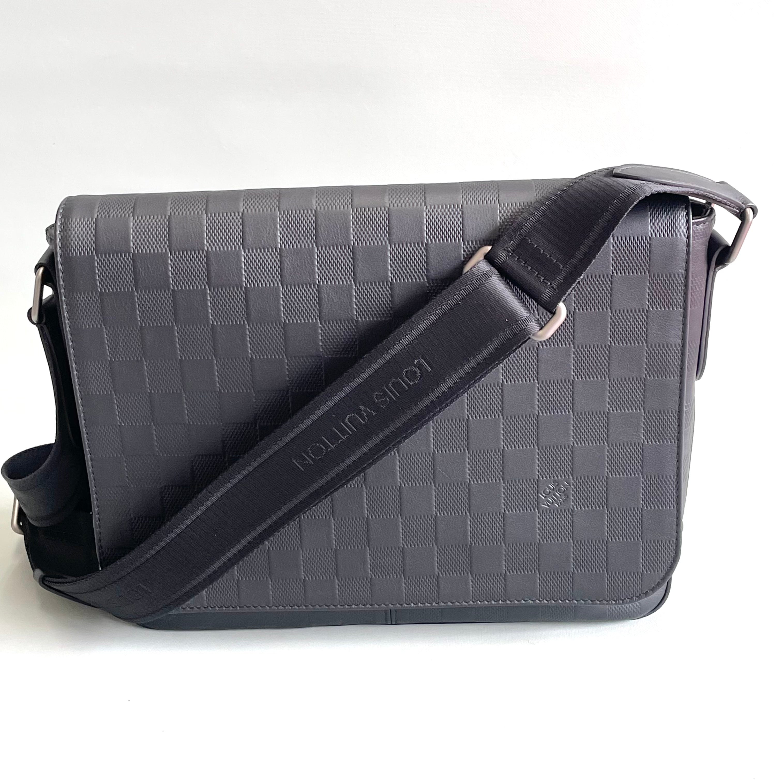 専用 LOUIS VUITTON /ダミエ・アンフィニ ディストリクトPM LOUIS