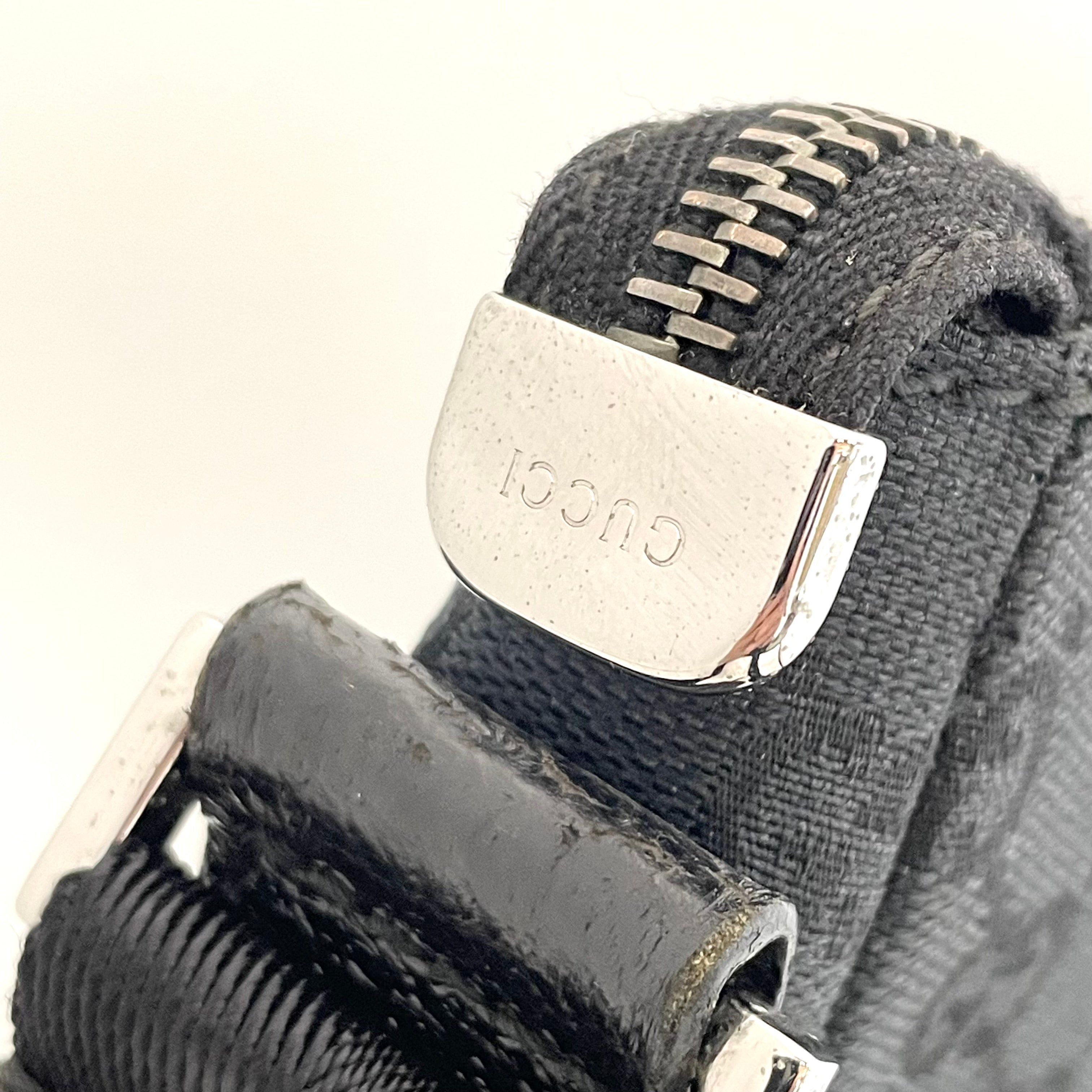 GUCCI_（グッチ)_GGキャンバス_ショルダーバック_114273ブラック_中古品