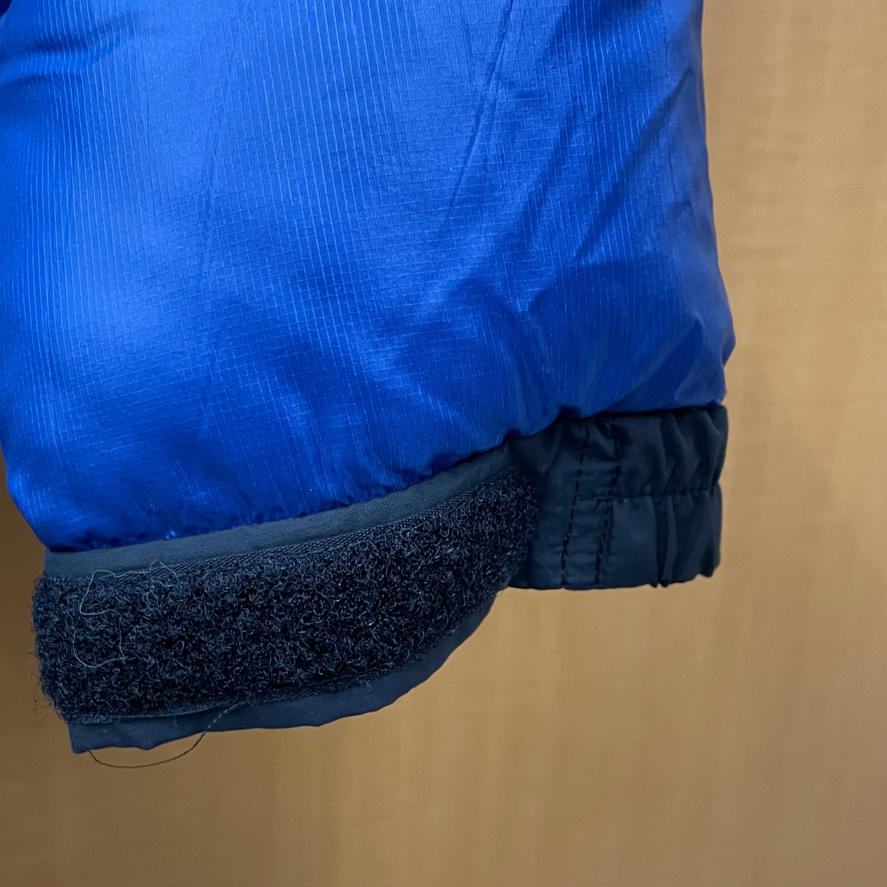 THE NORTH FACE _（ザ・ノース・フェイス） _アコンカグアダウンジャケット_ND91322（ブルー/Mサイズ）_中古品