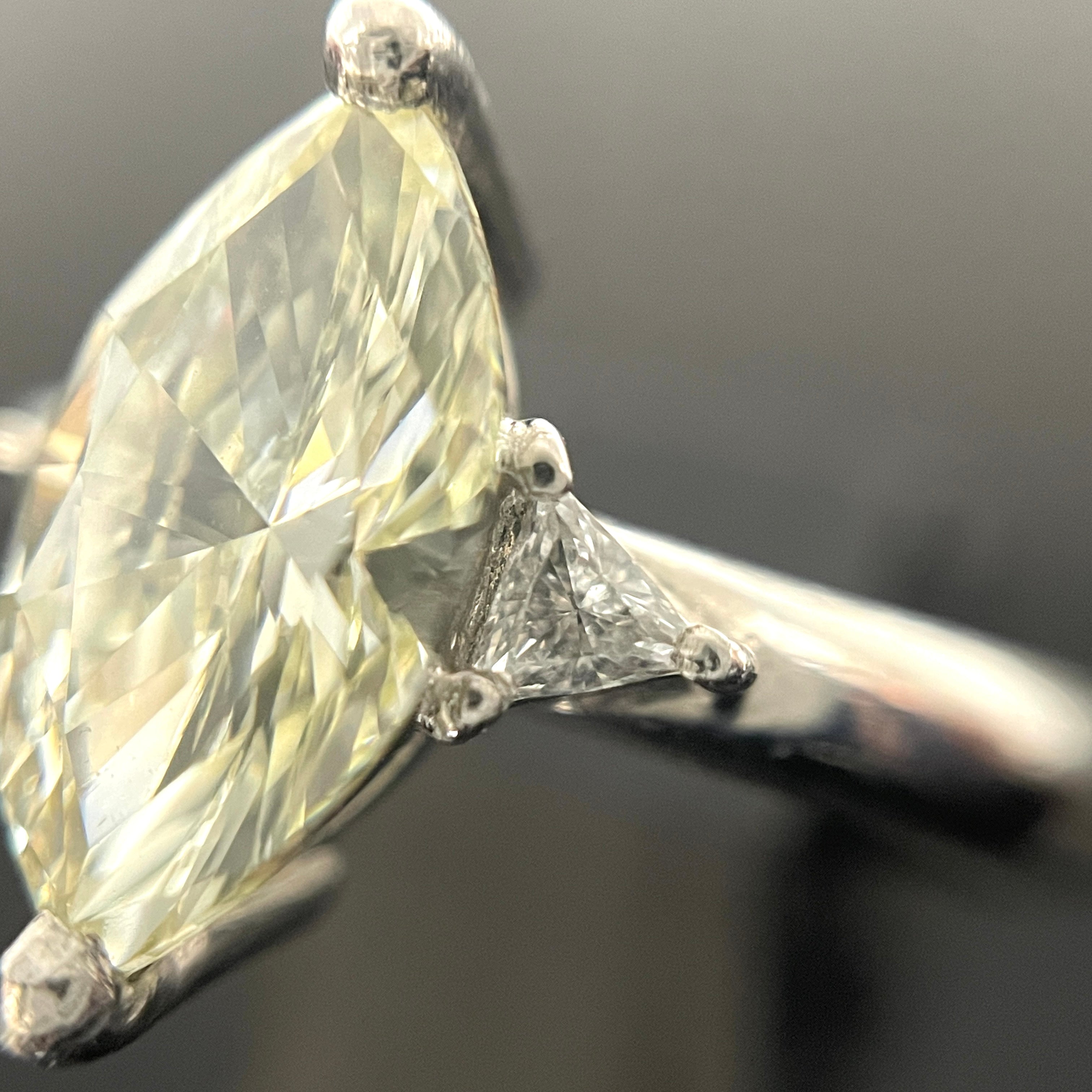 ノンブランド_Pt900 ダイヤモンドリング_D1.508ct(LY-SI1-MQ) FD0.14ct 7.1g_中央宝石研究所ソーティング_中古品